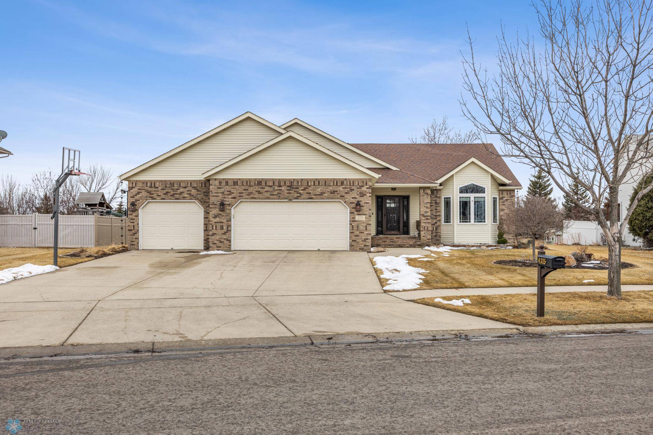 Fargo, ND 58104,4315 Timberline DR S