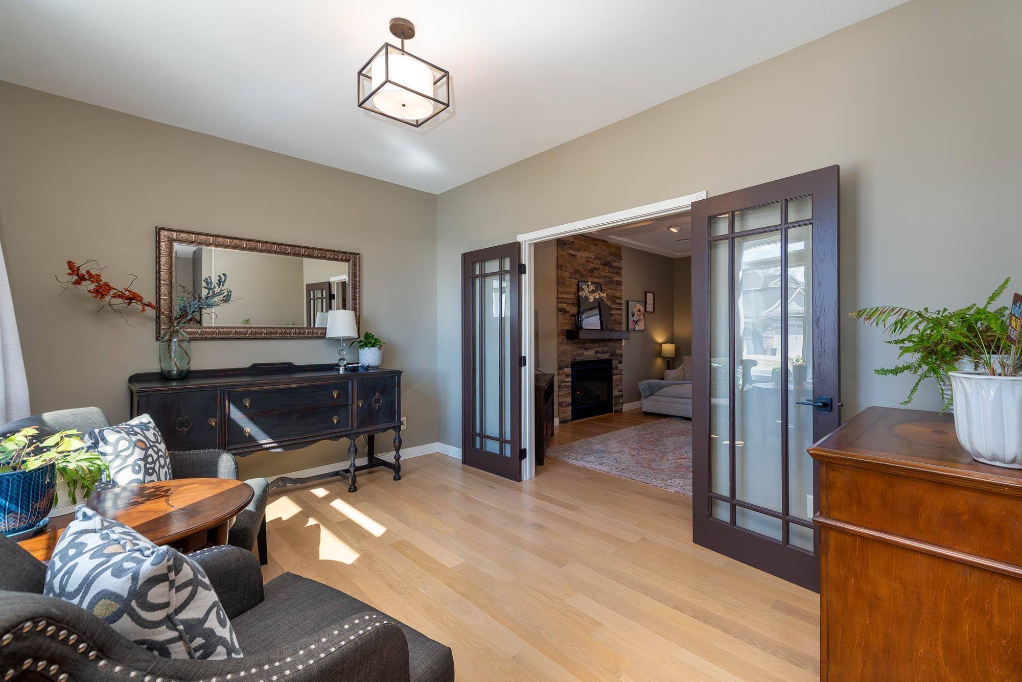 Mankato, MN 56001,104 Park PL