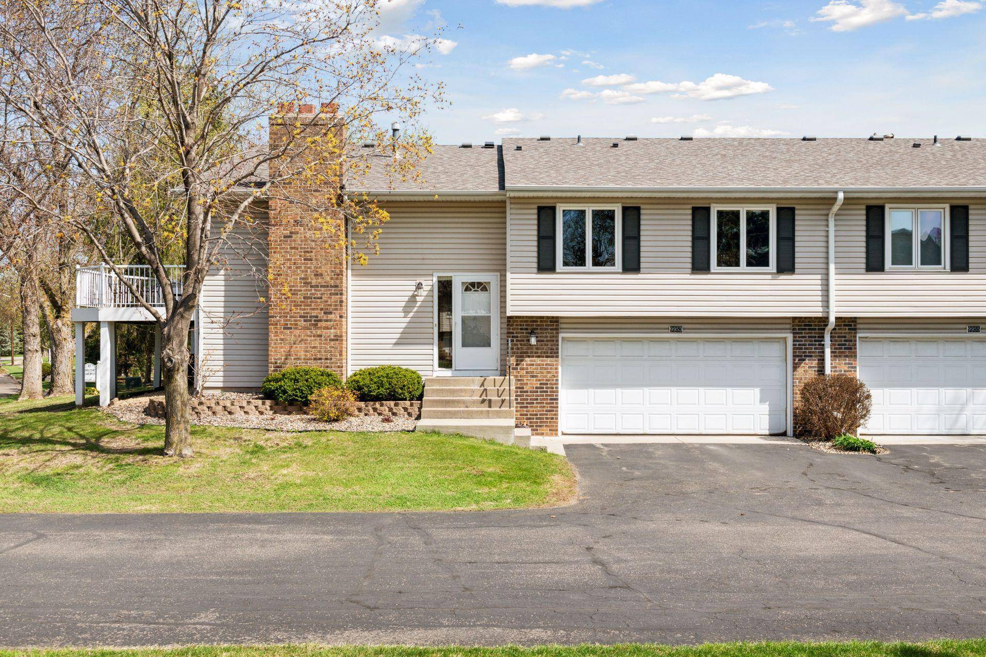 Minneapolis, MN 55438,9953 Cavell AVE S