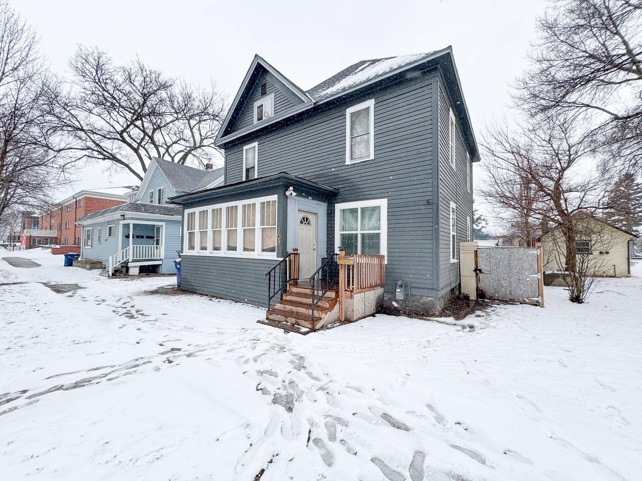 Fergus Falls, MN 56537,108 Summit AVE