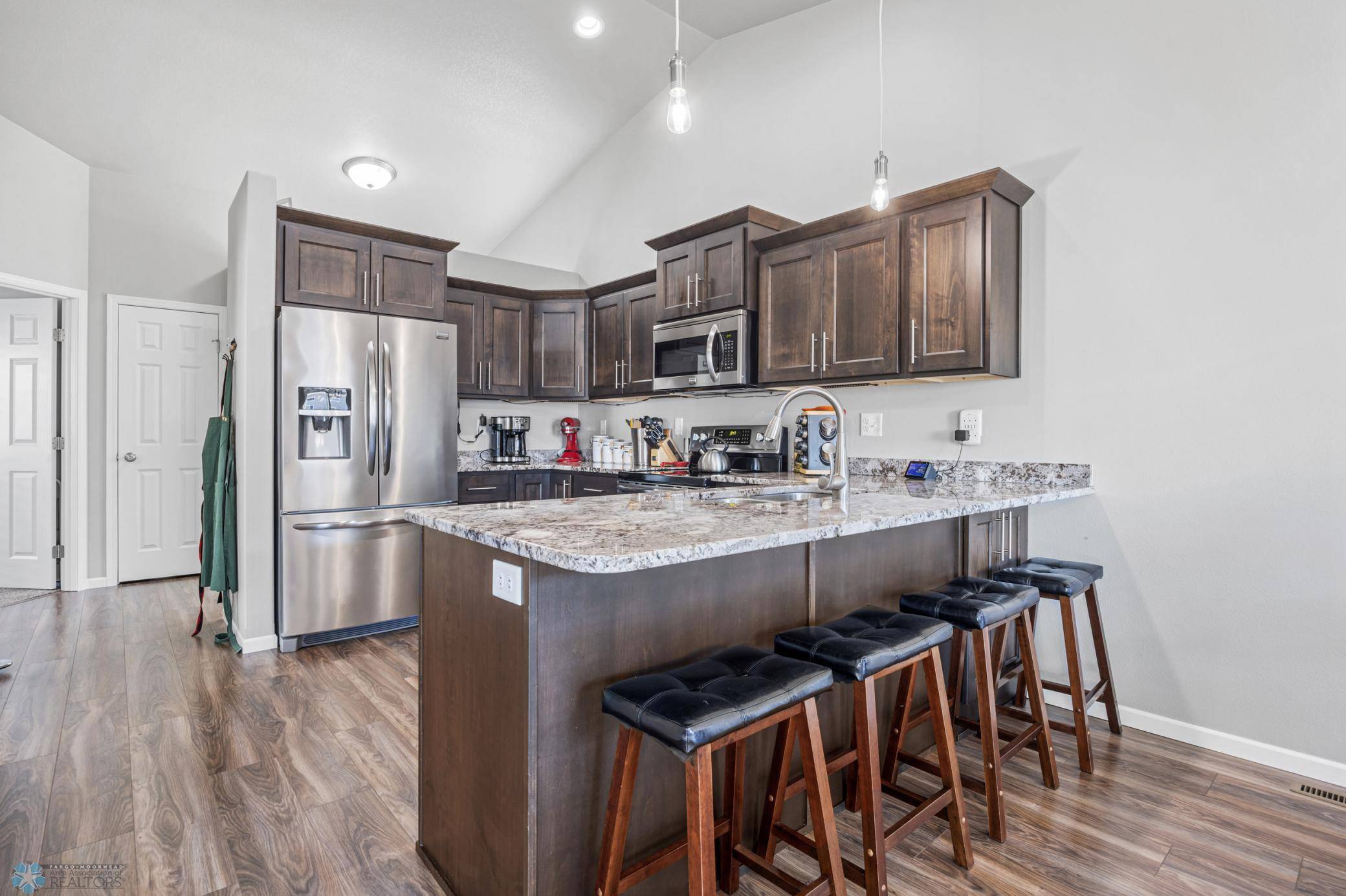 West Fargo, ND 58078,925 28 AVE W