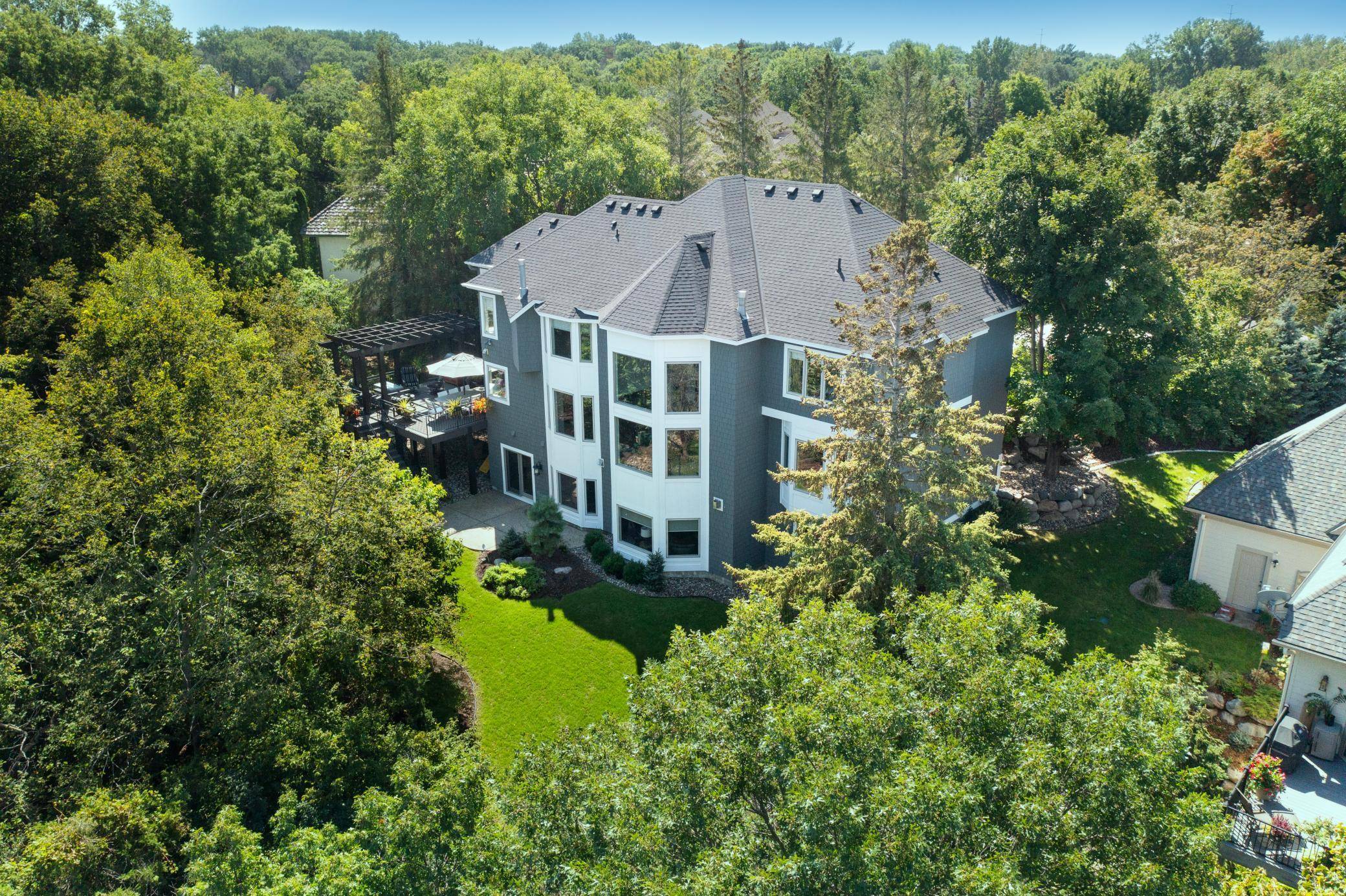 Eden Prairie, MN 55347,10072 Gristmill RDG