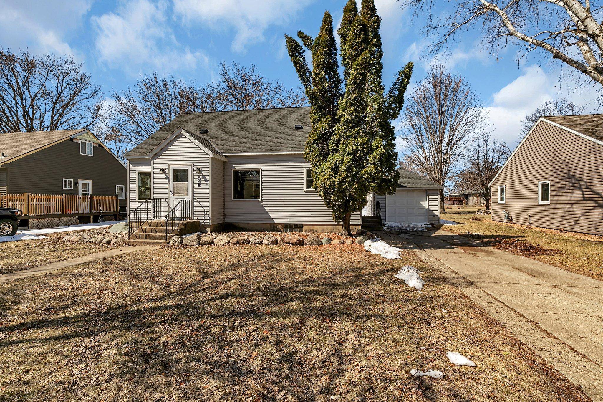 Brooten, MN 56316,421 Prairie Ave