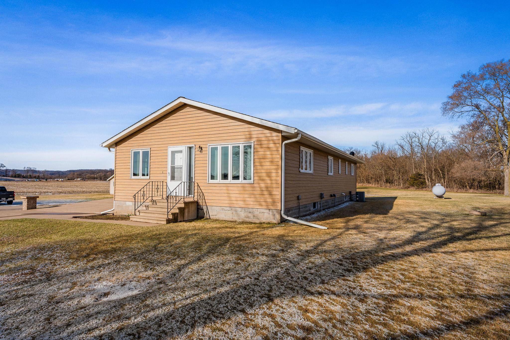 Trempealeau, WI 54661,N12463 Schubert RD