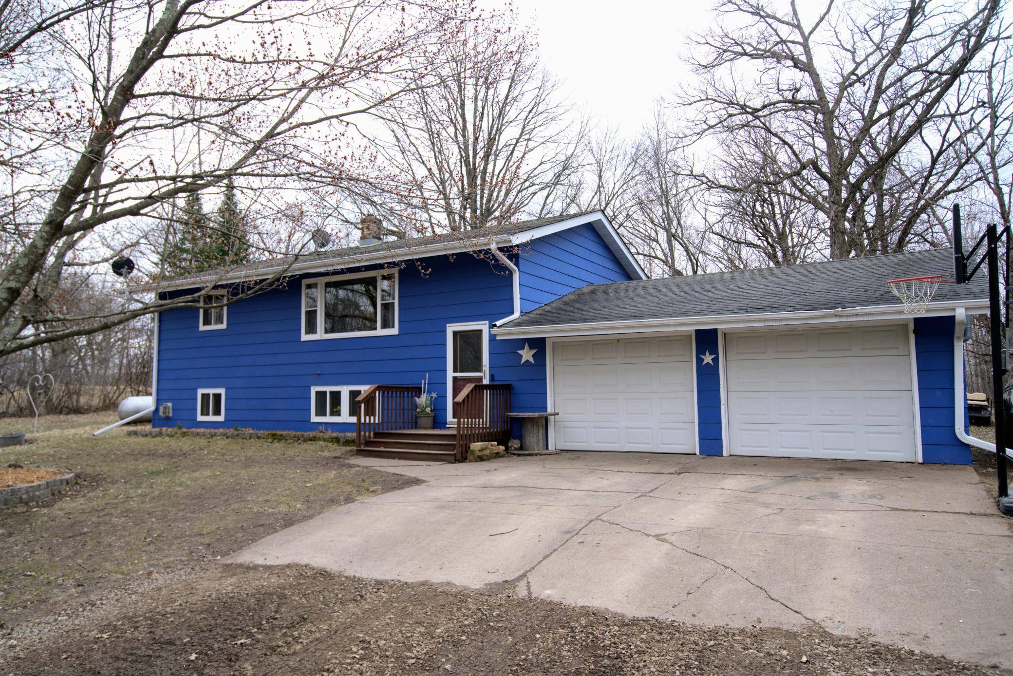 Mora, MN 55051,1923 Shady Acres LN
