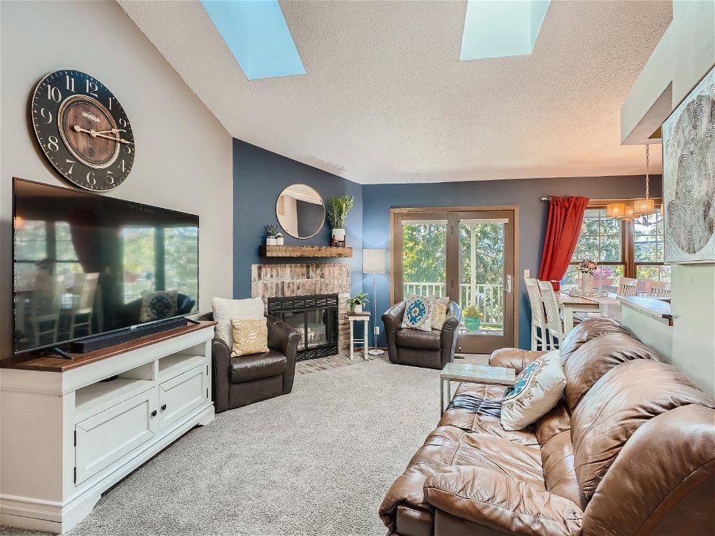 Minneapolis, MN 55438,7519 110th ST