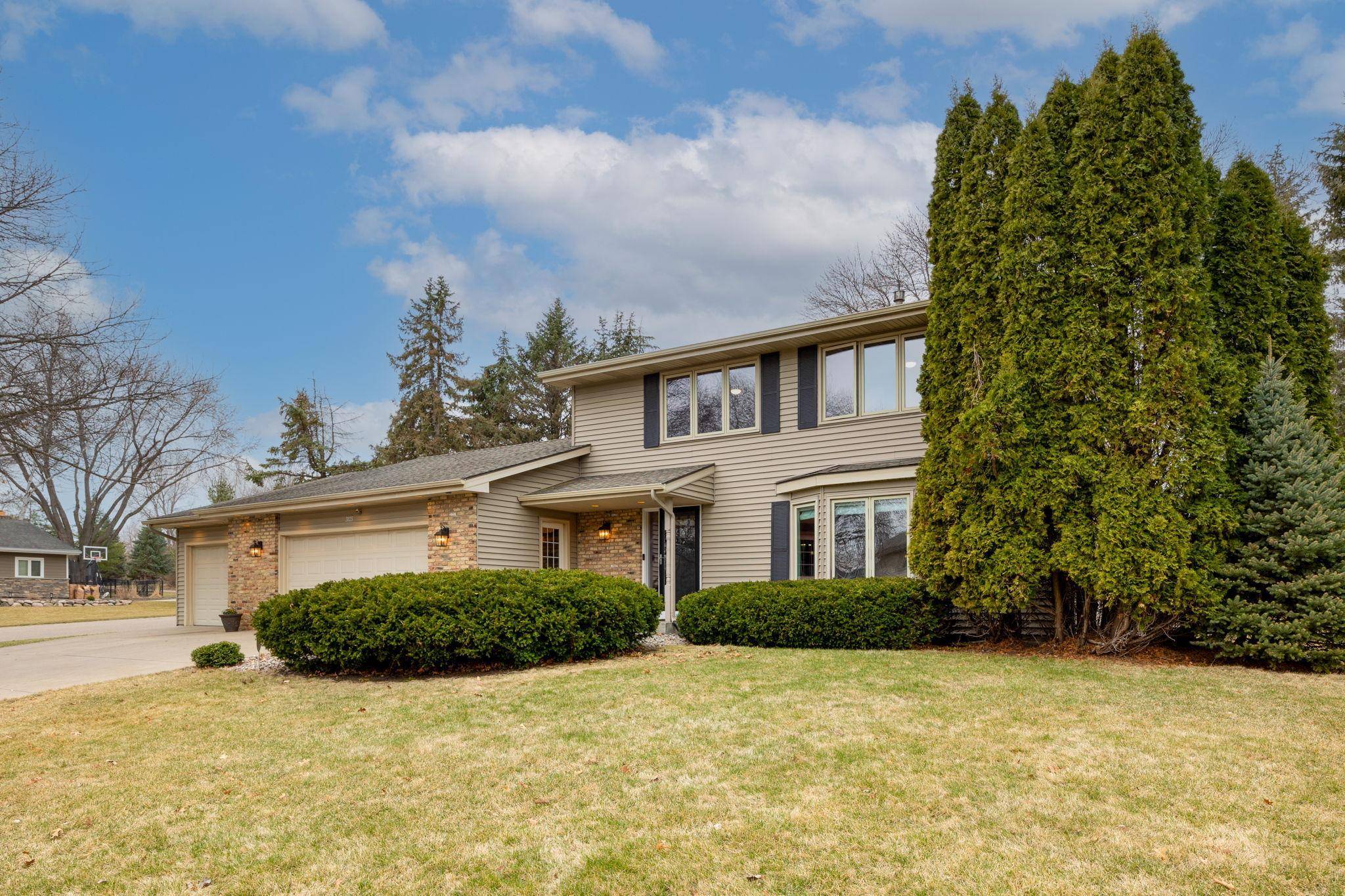 Plymouth, MN 55447,3025 Alvarado LN N