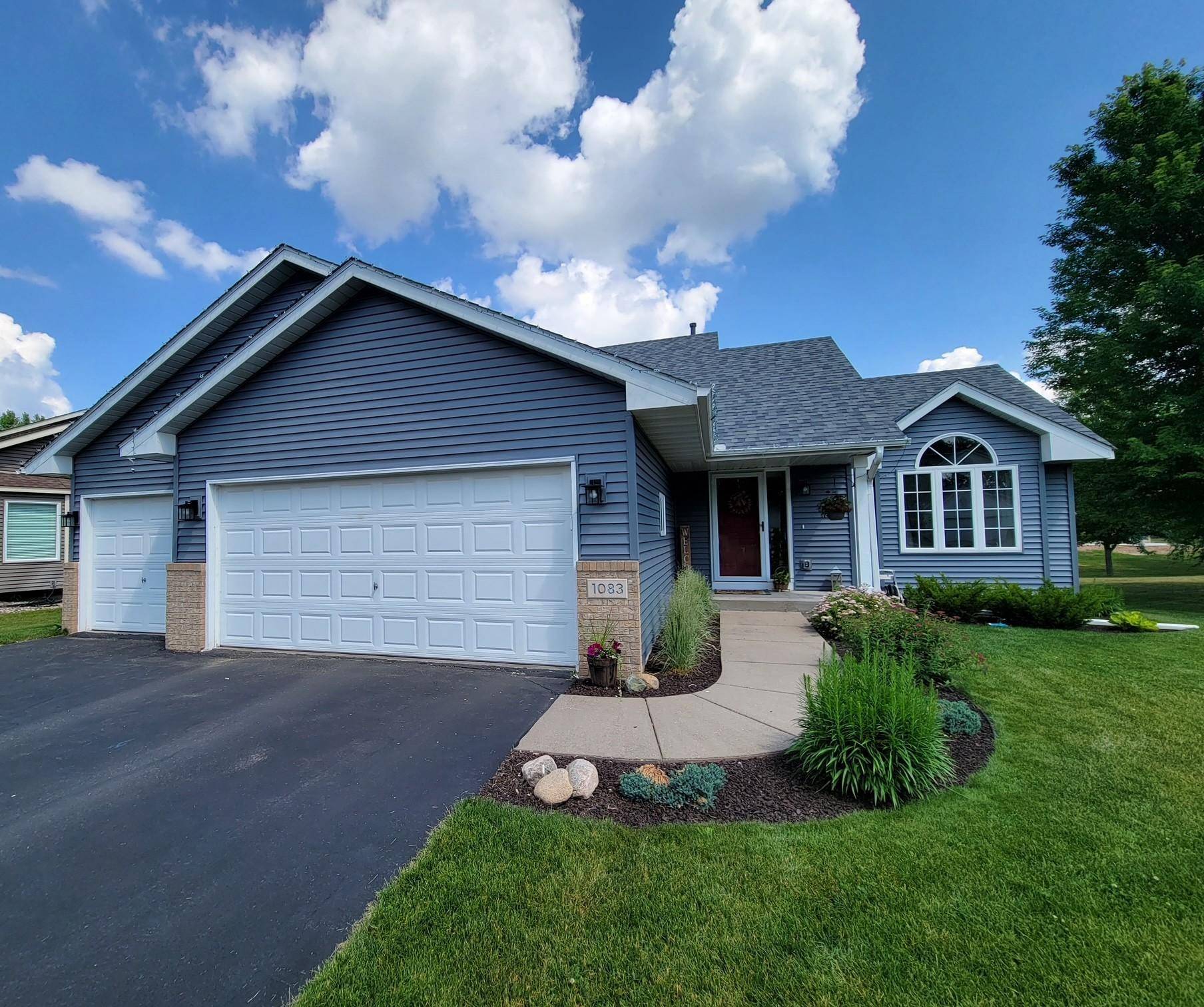 Saint Paul, MN 55129,1083 Heather DR