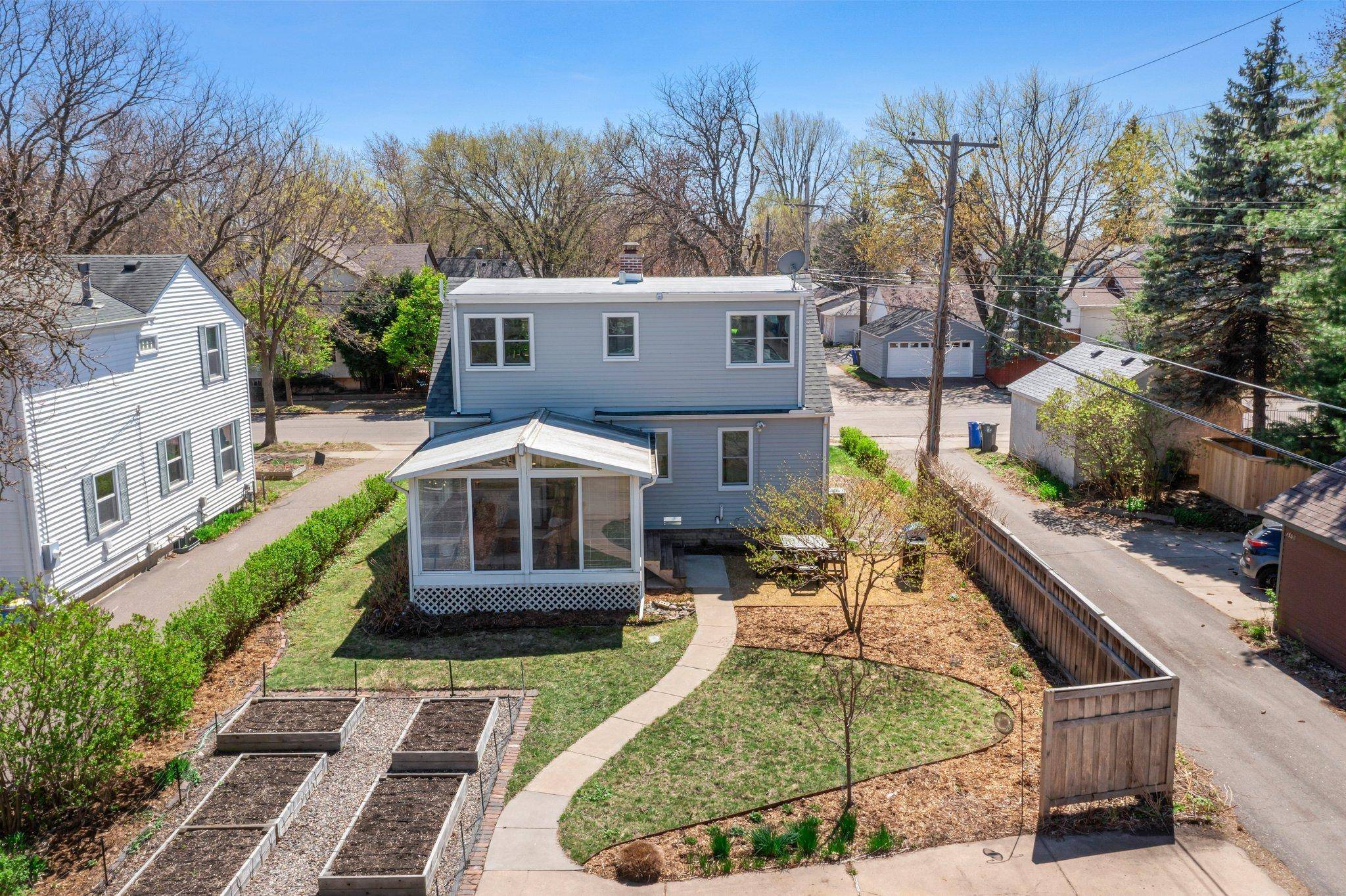 Saint Paul, MN 55108,1381 Nebraska AVE W