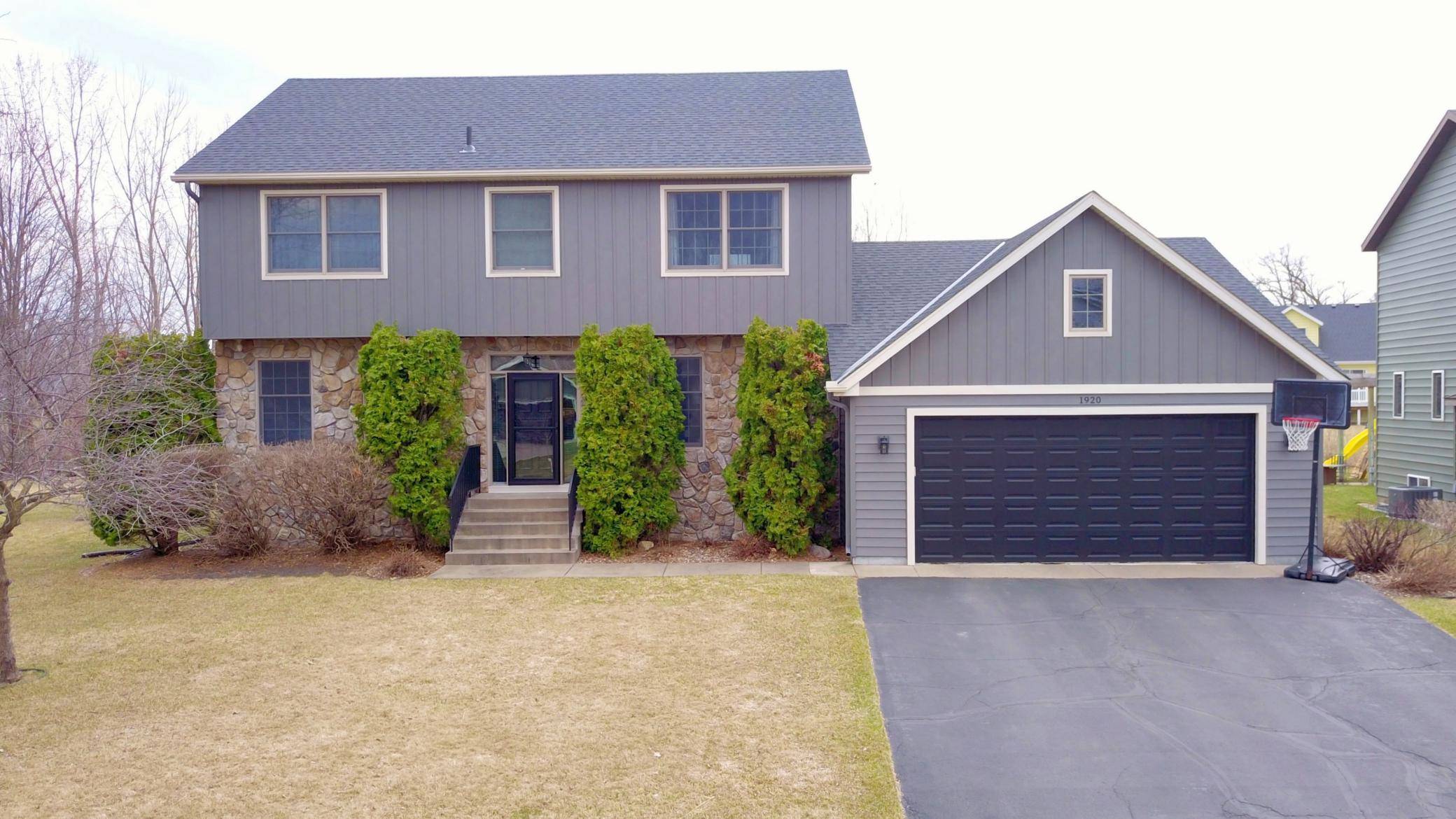Sartell, MN 56377,1920 8th ST N