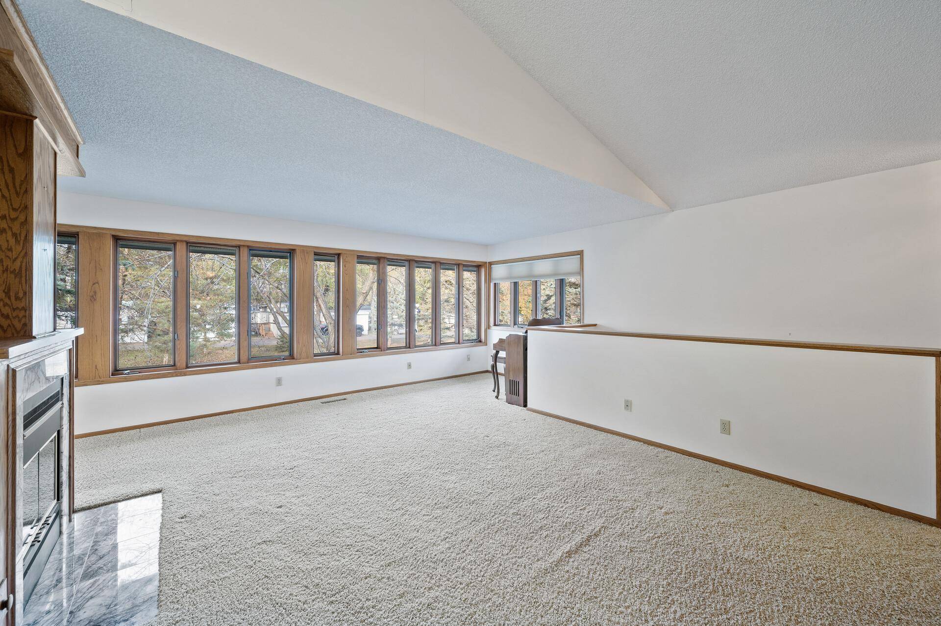 Saint Paul, MN 55113,1142 Rose PL