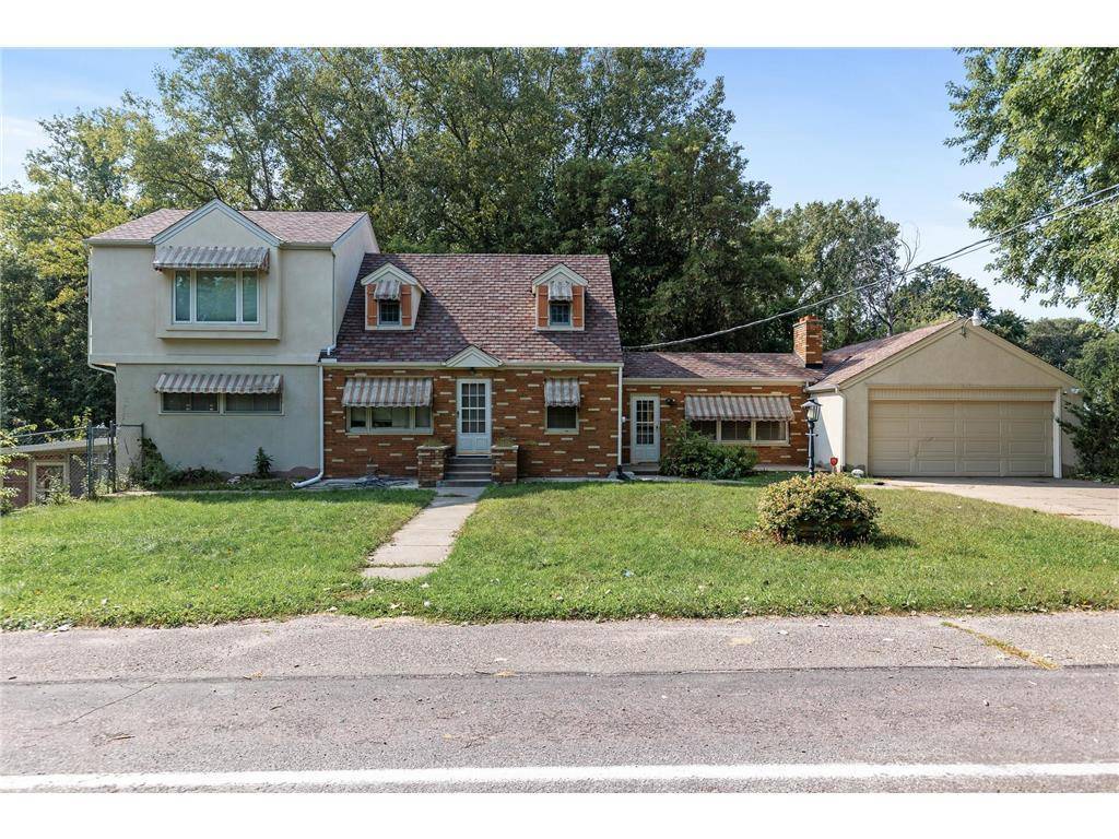 Saint Paul, MN 55117,2411 Mcmenemy ST