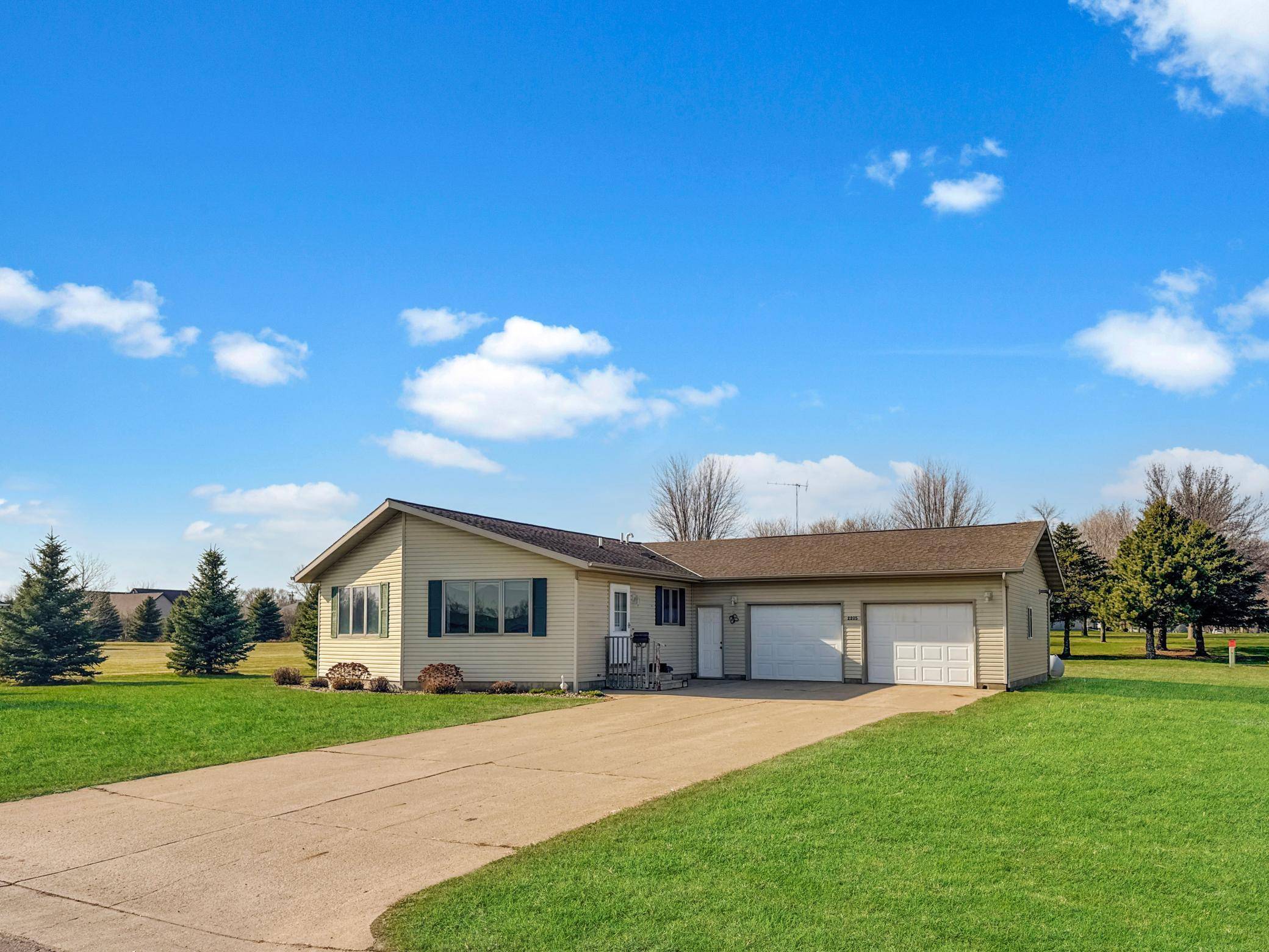 Slayton, MN 56172,2205 28th ST