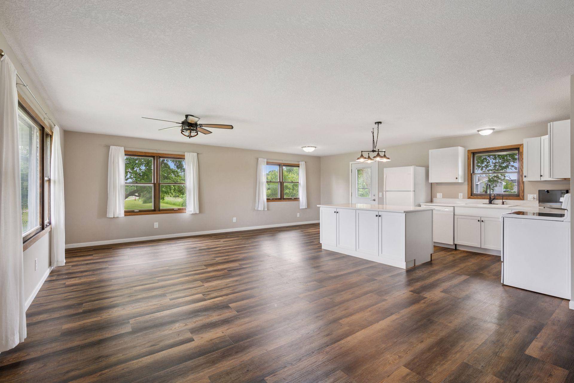 Saint Michael, MN 55376,9771 10th ST NE