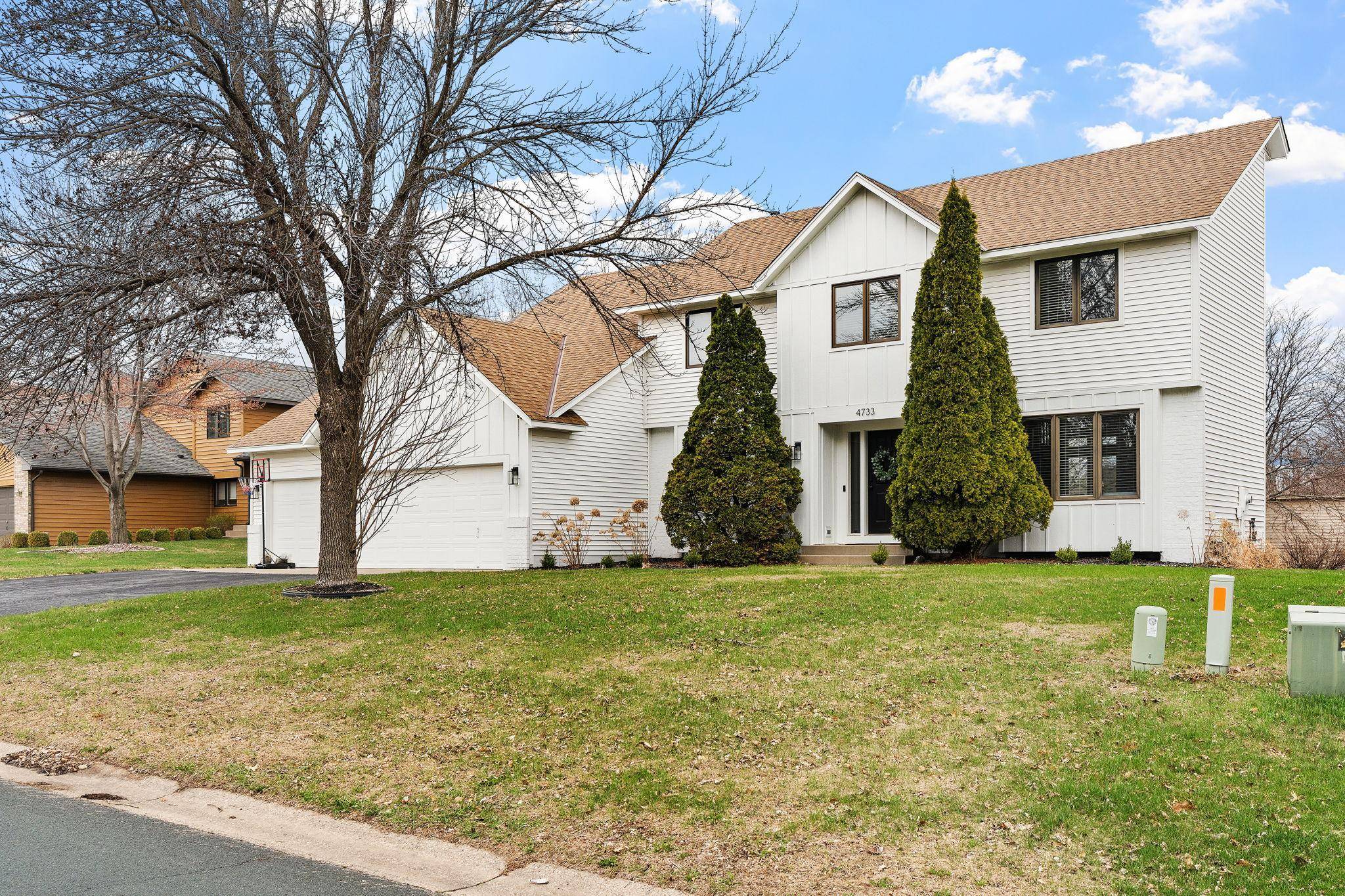Saint Paul, MN 55123,4733 Pebble Beach WAY