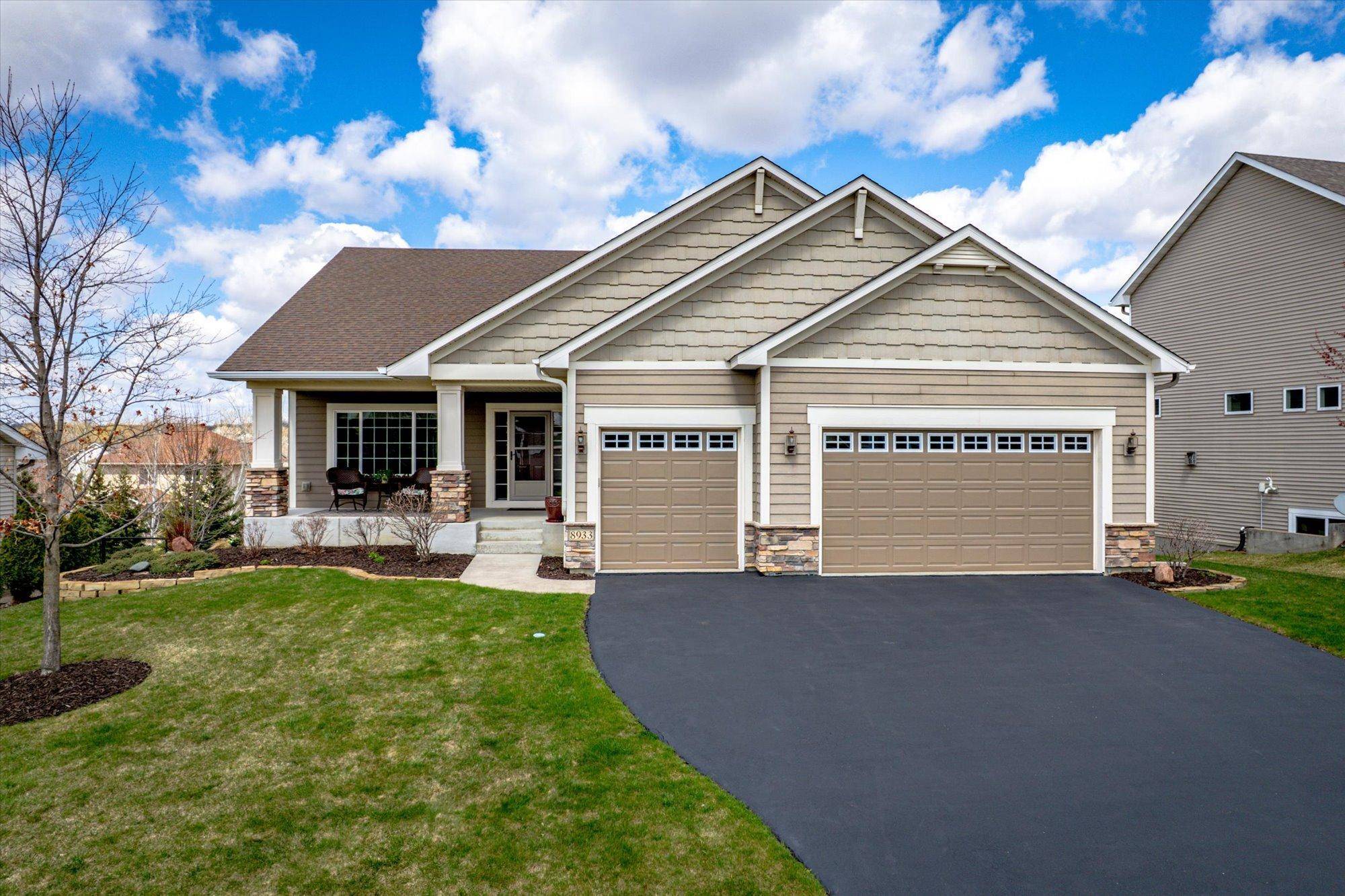 Lakeville, MN 55044,8933 197th ST W