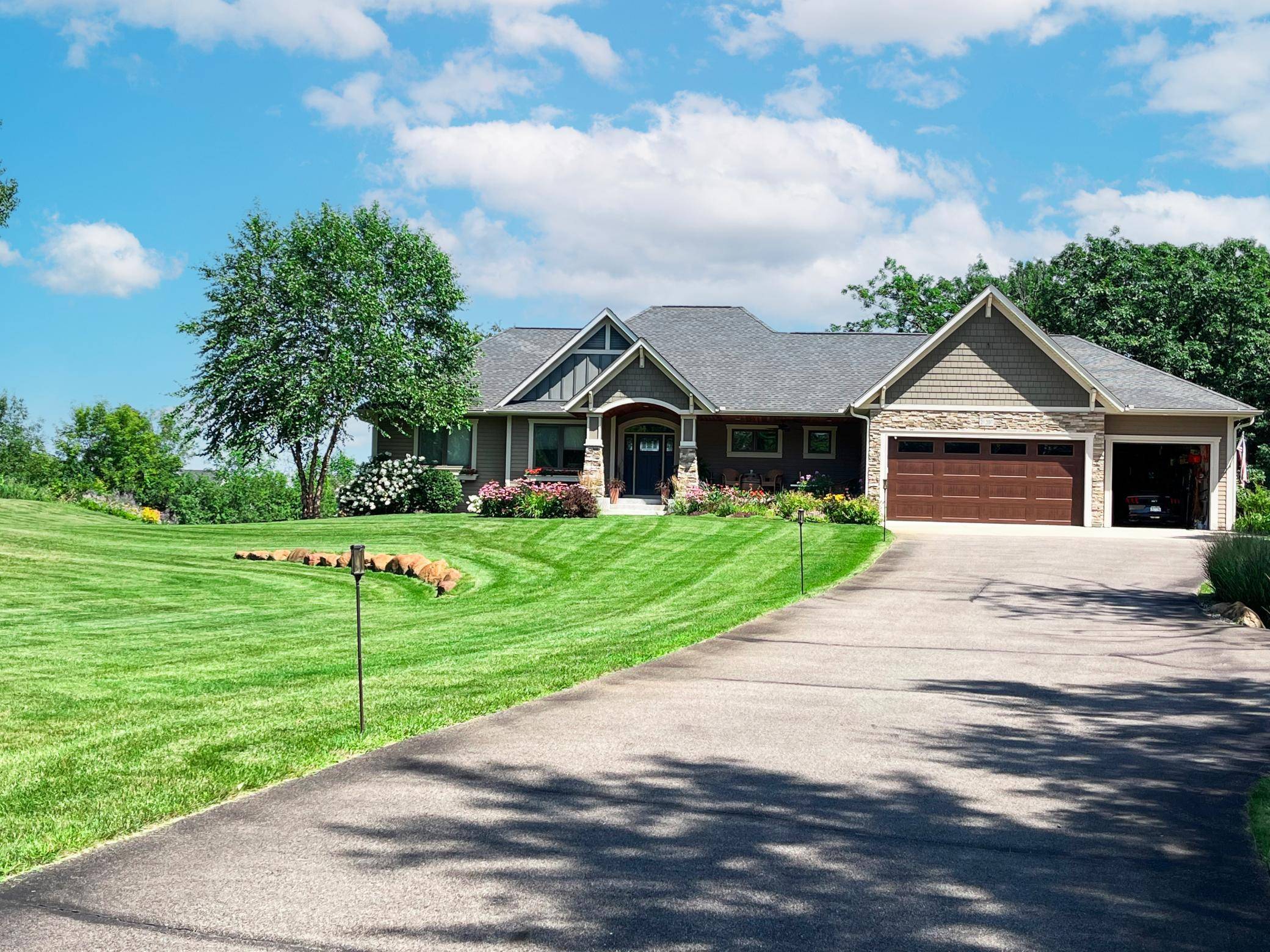 Lakeville, MN 55044,21397 Crimson CT
