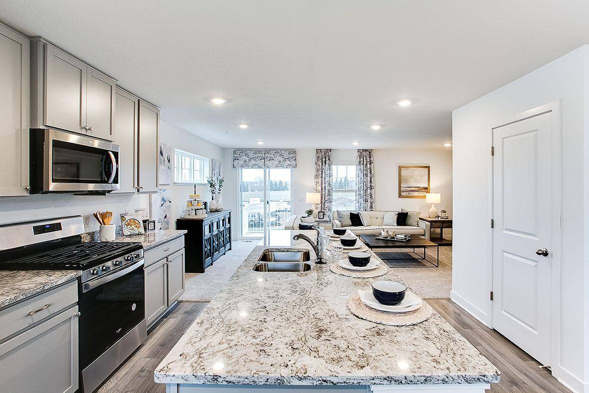 Blaine, MN 55449,12549 Guadalcanal CIR NE