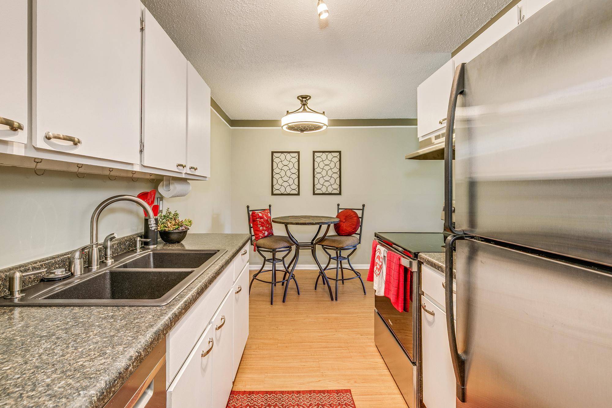 Shoreview, MN 55126,3421 Kent ST