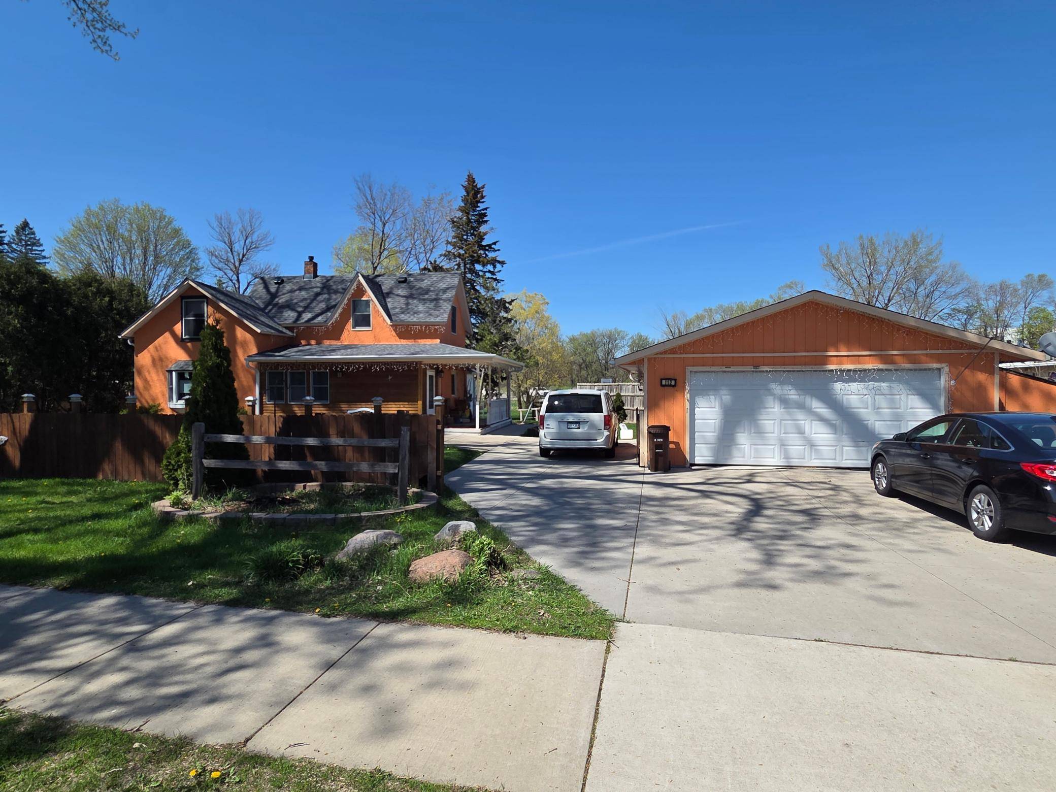 Delano, MN 55328,112 Bridge AVE W