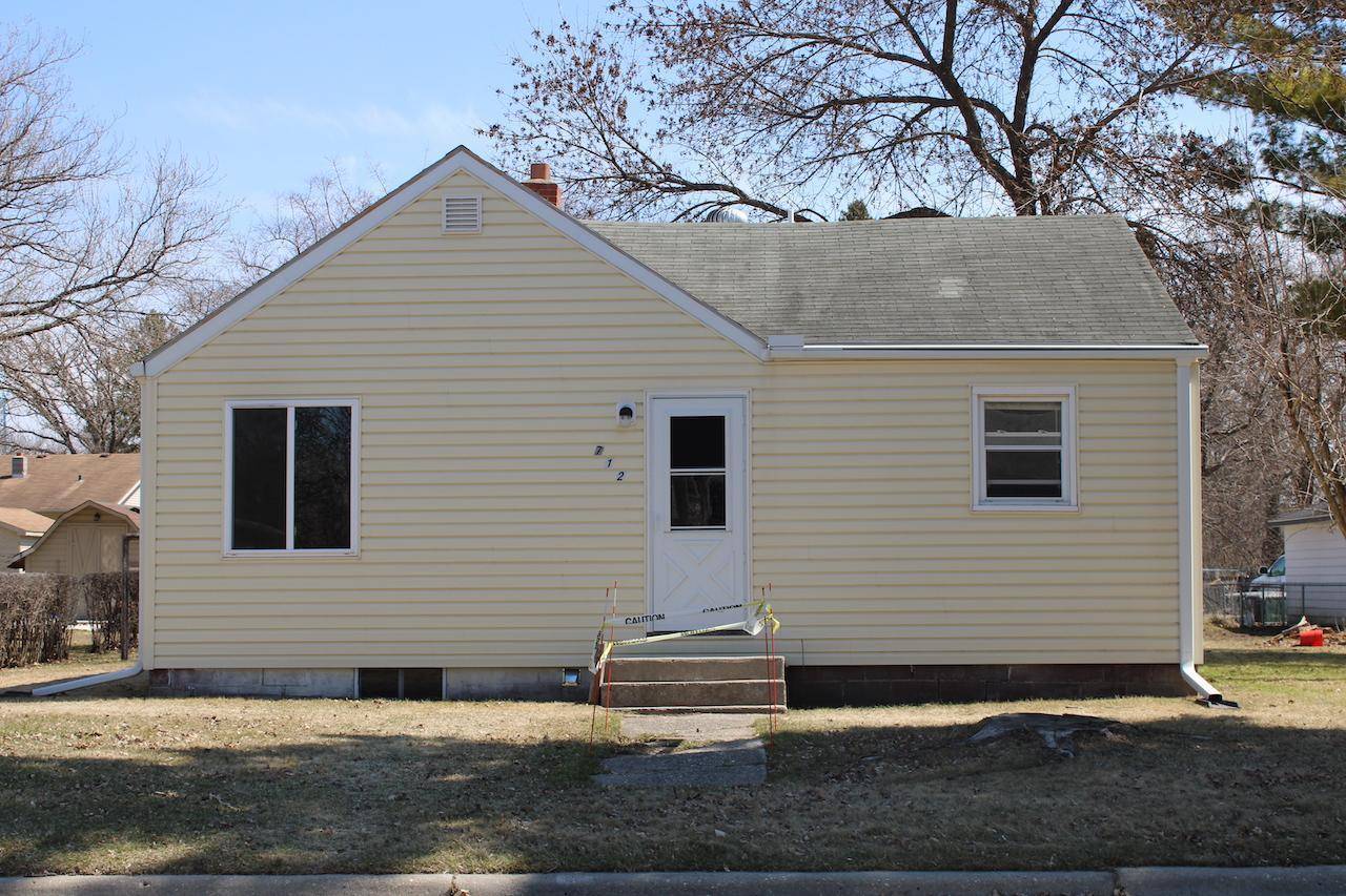 Thief River Falls, MN 56701,712 Kendall AVE S