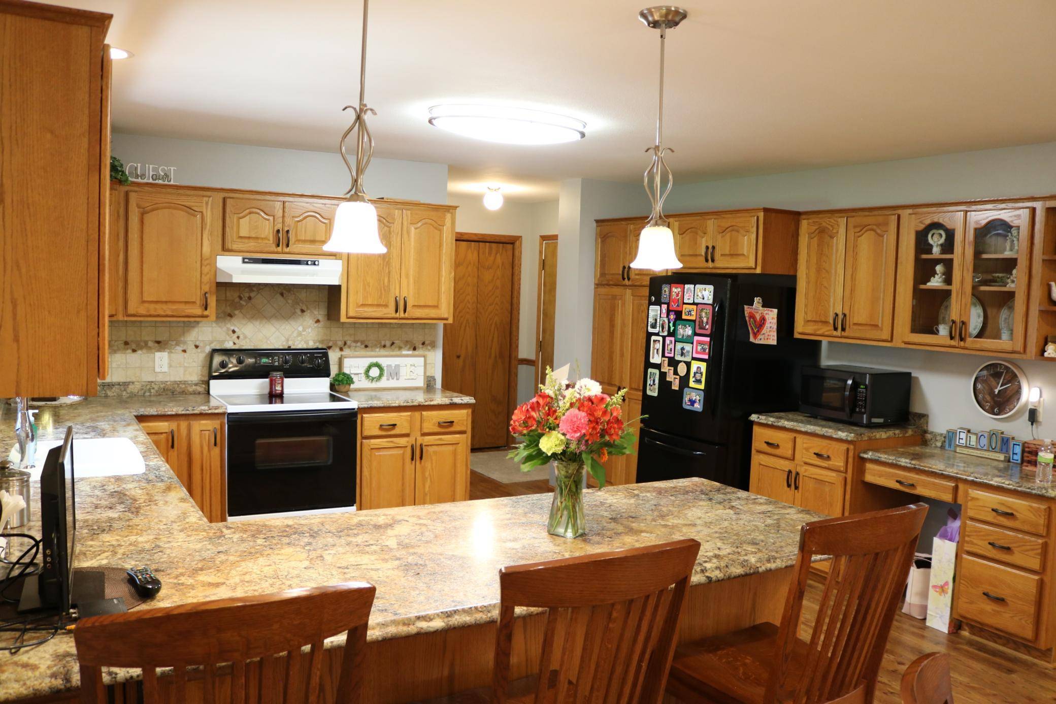 Sherburn, MN 56171,327 Park ST