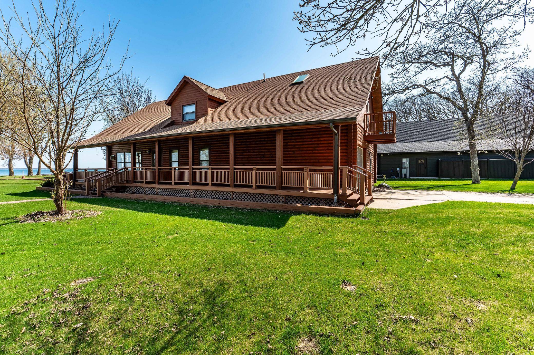 Battle Lake, MN 56515,37009 Blarney Beach RD