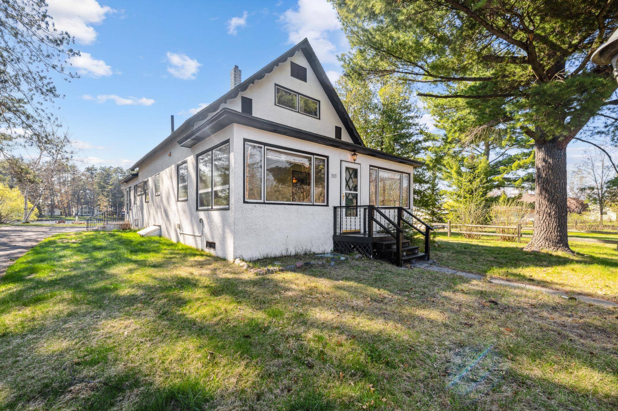 Pine River, MN 56474,303 5th ST