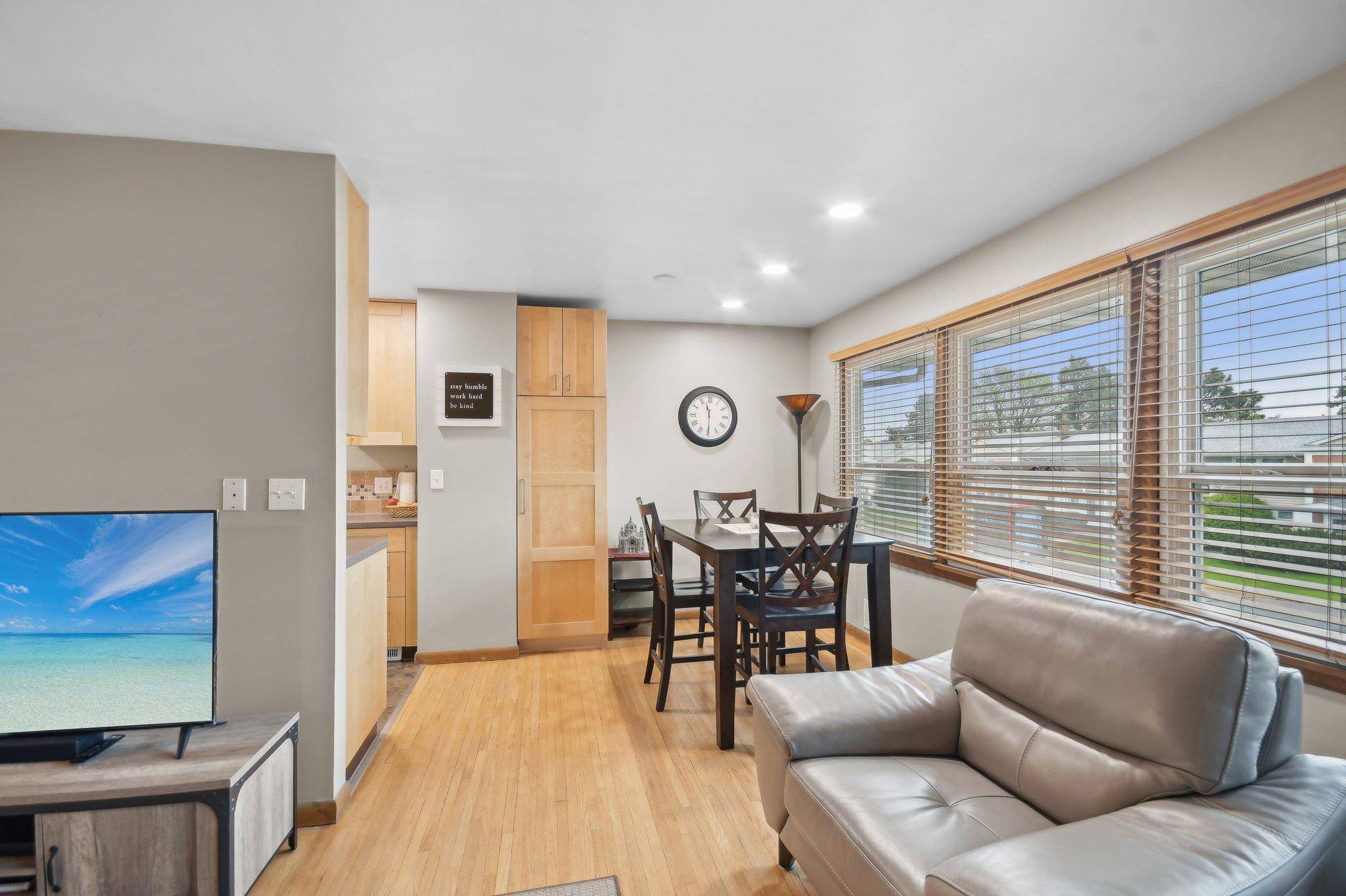 Saint Paul, MN 55113,1393 Colonial DR