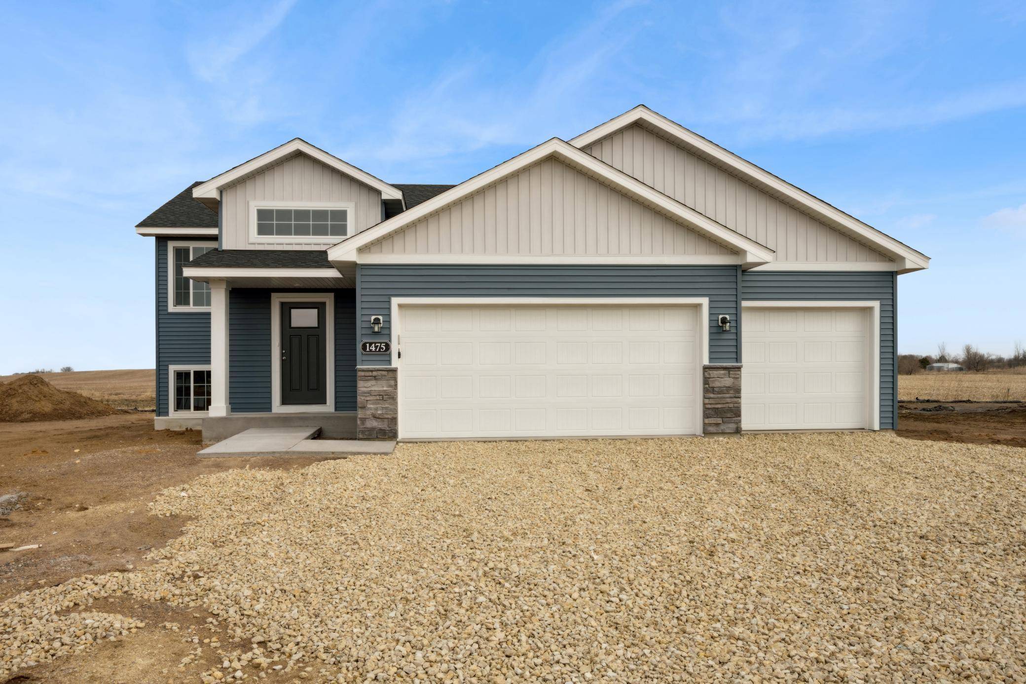 Waverly, MN 55390,909 Brandenburg LN