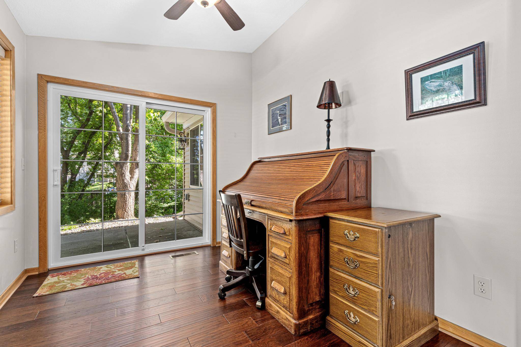Chanhassen, MN 55317,528 Mission Hills DR