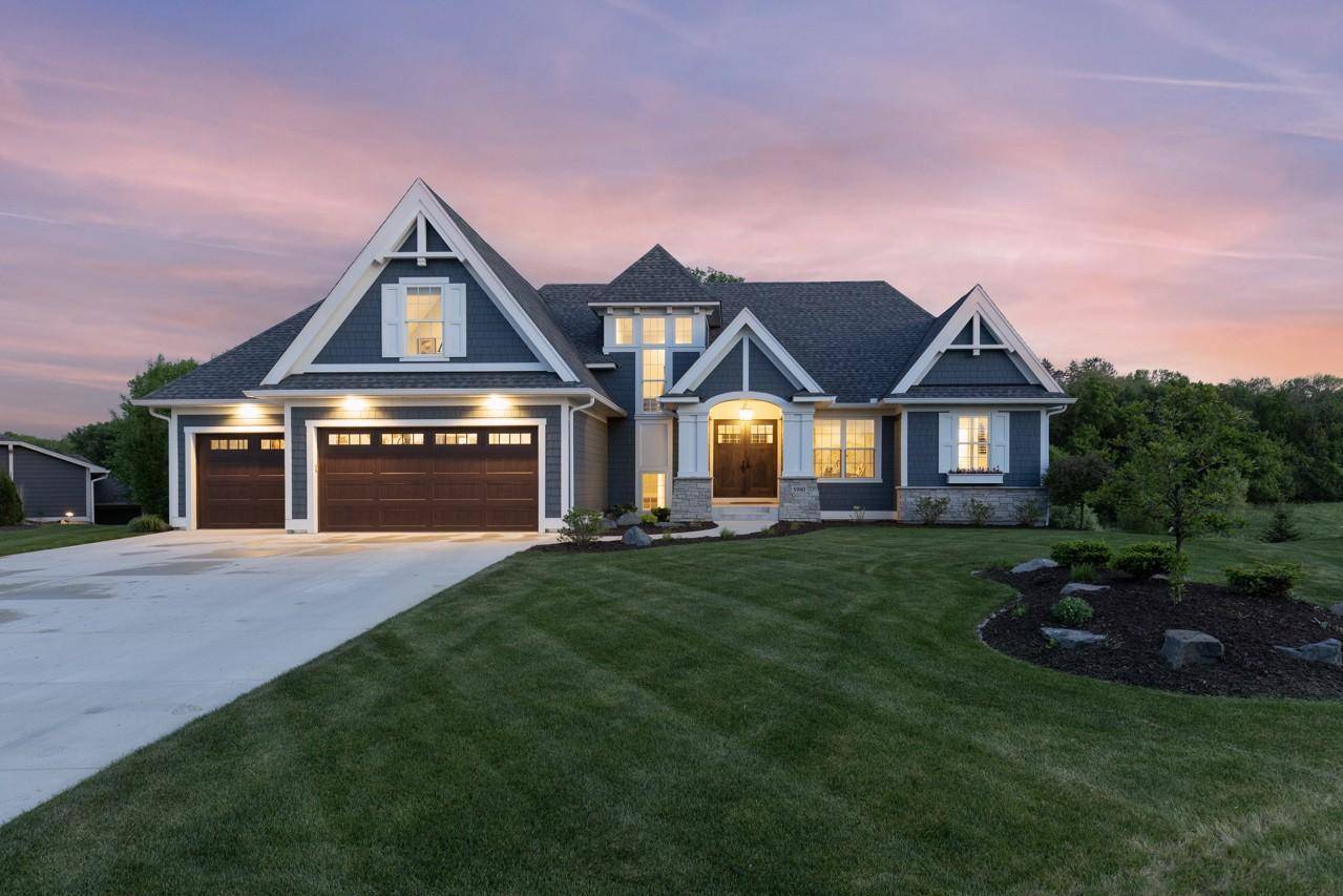 Excelsior, MN 55331,5980 Prestwick CT