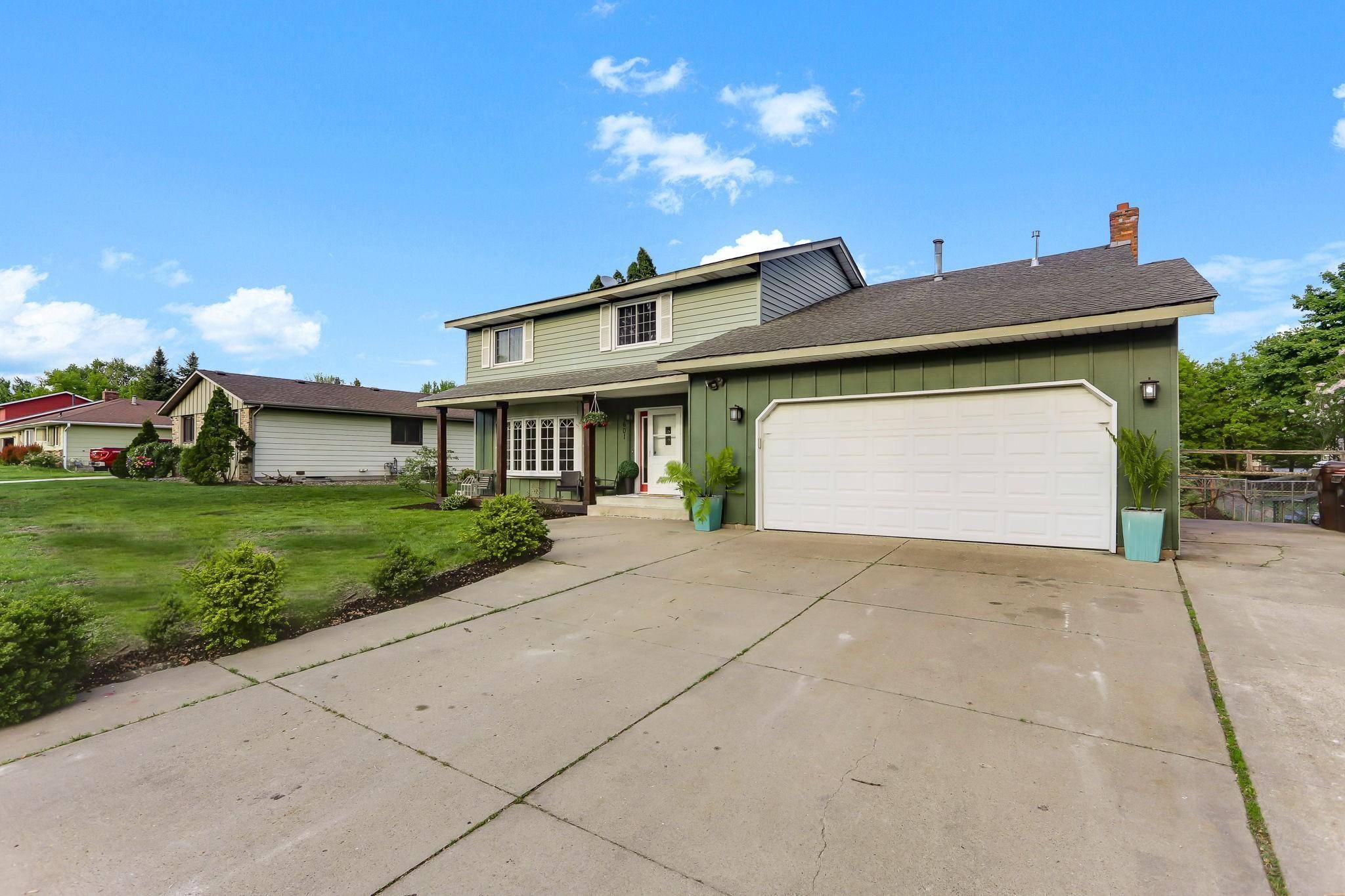 Hastings, MN 55033,1601 Brittany RD