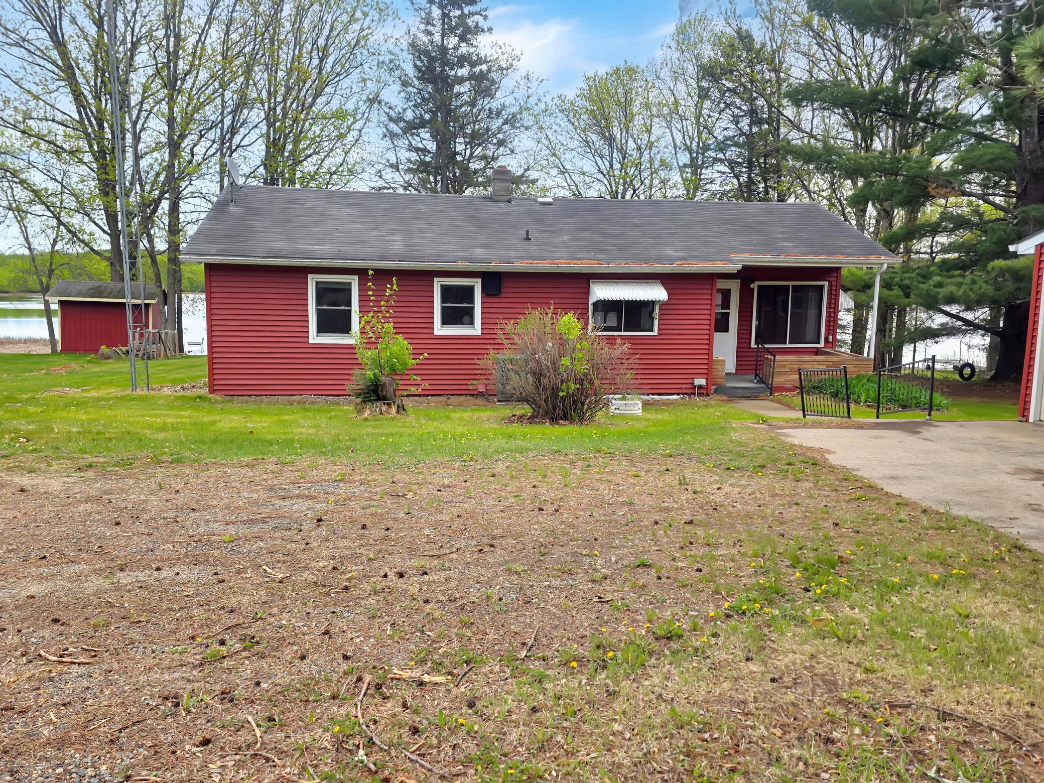 Bovey, MN 55709,39692 Scenic Hwy 7