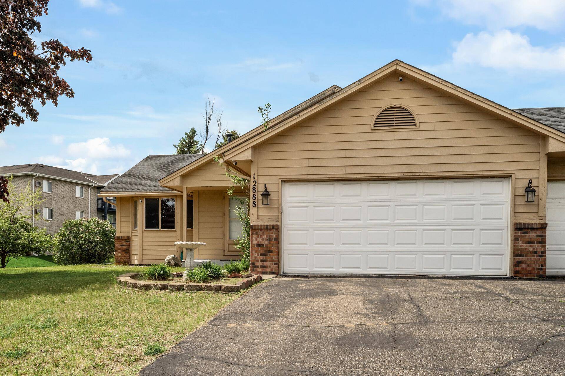 Minneapolis, MN 55448,12888 Marigold ST NW