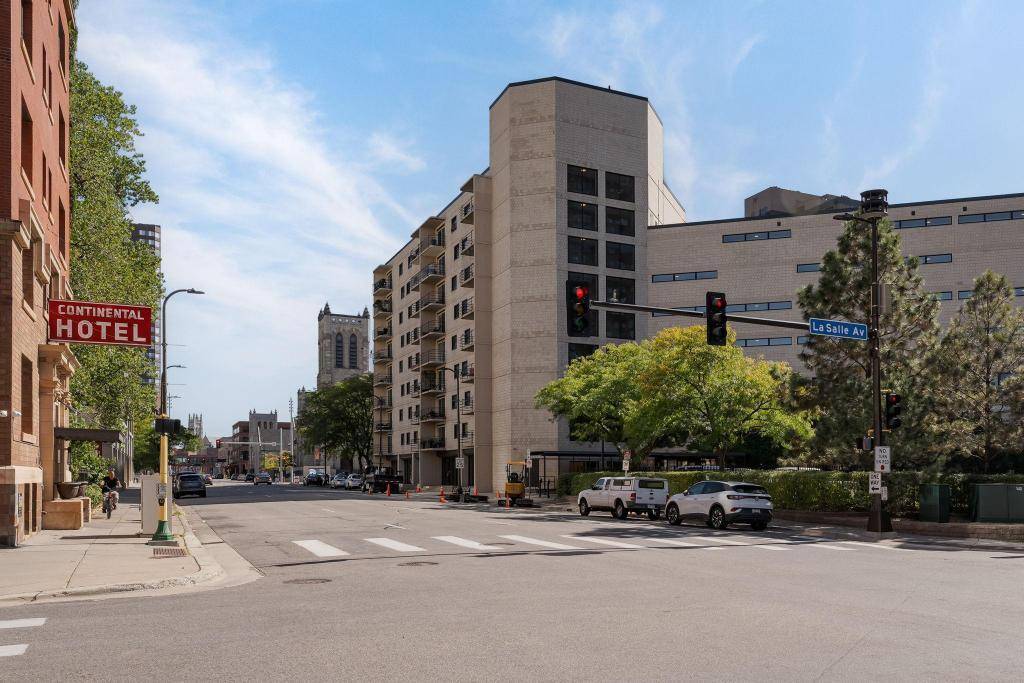 Minneapolis, MN 55403,1200 Nicollet Mall