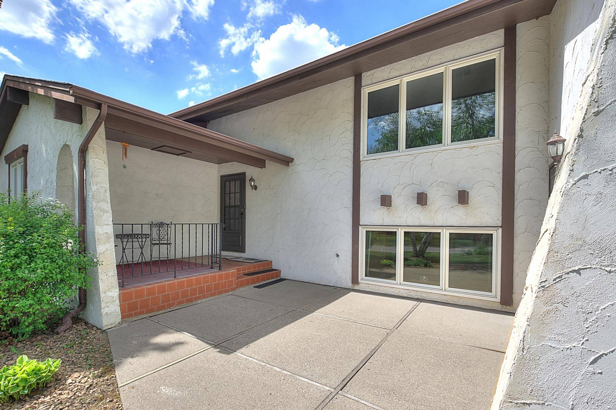 Brooklyn Park, MN 55444,1716 Pearson Pkwy