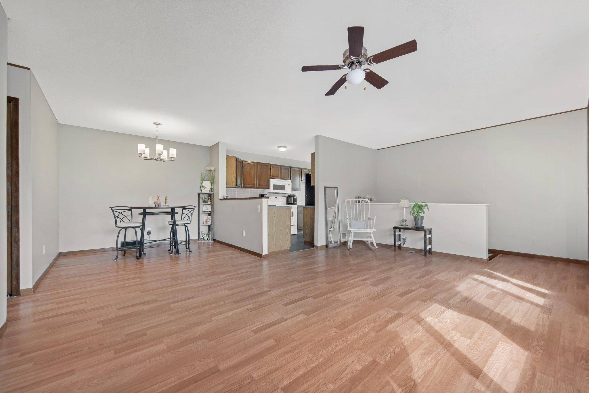 Blaine, MN 55434,133 96th LN NE