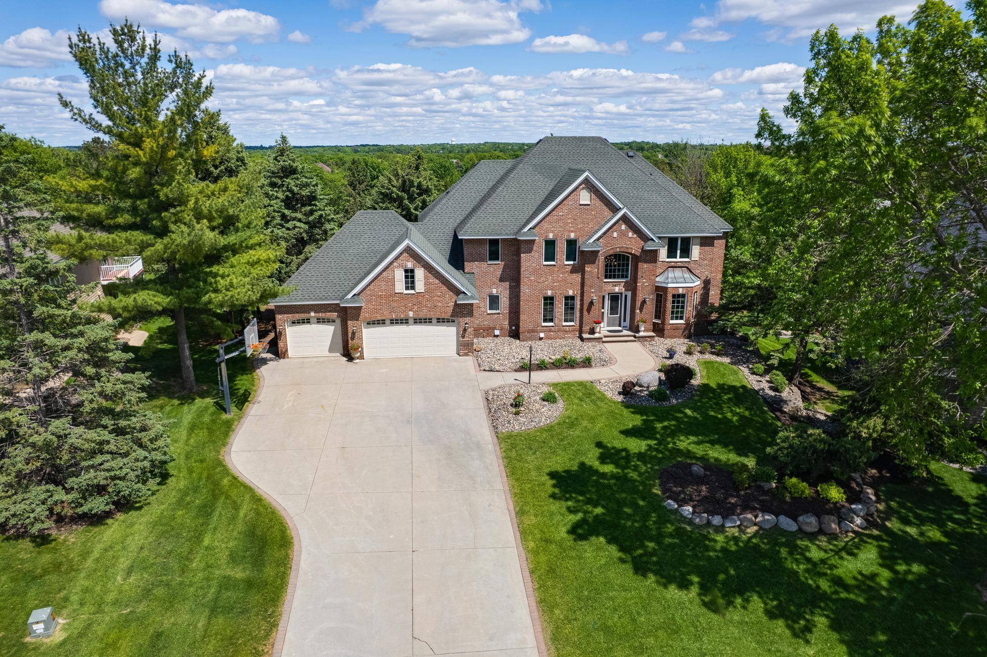 Woodbury, MN 55125,3877 Fairway DR