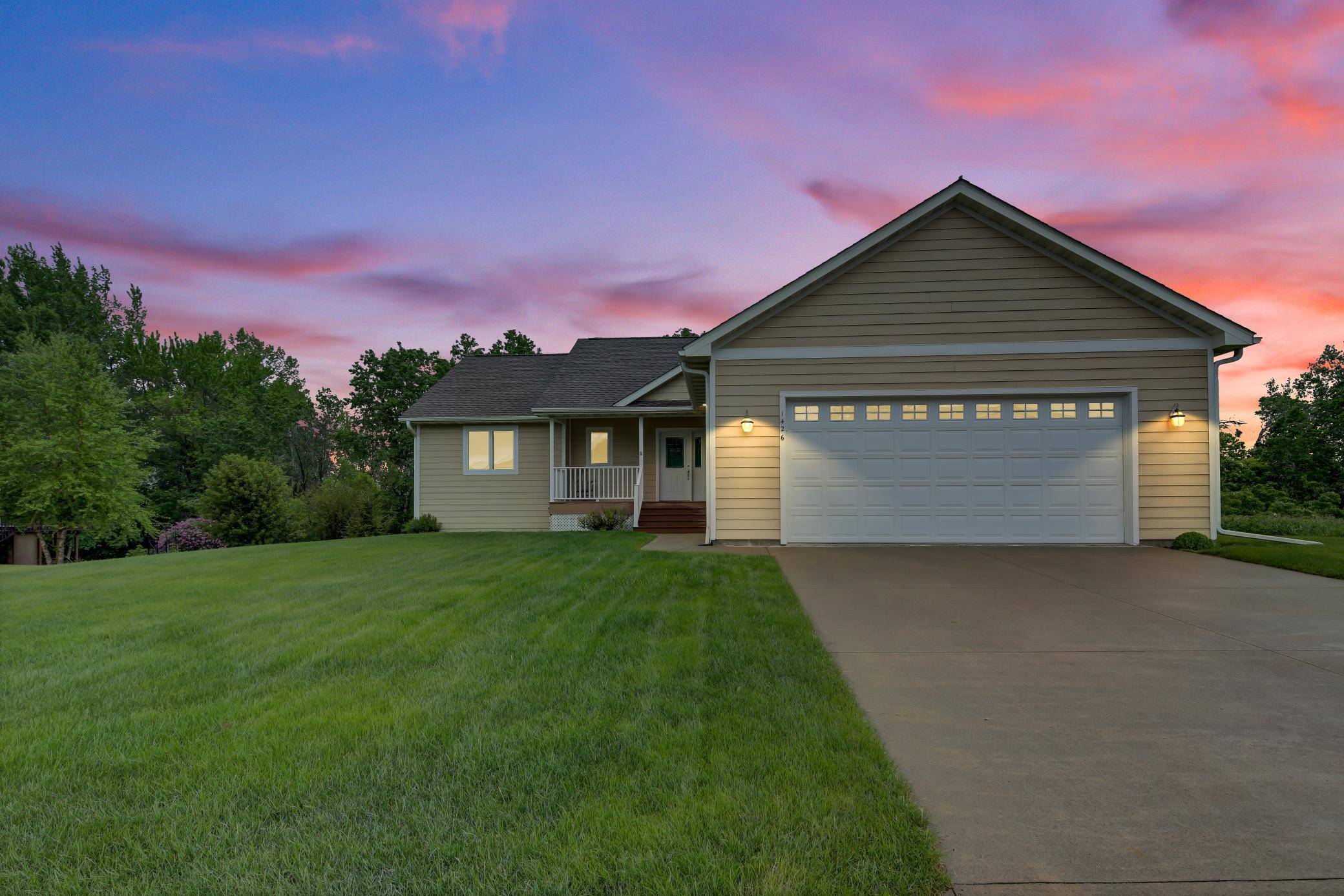 Lake City, MN 55041,1426 Woodland WAY