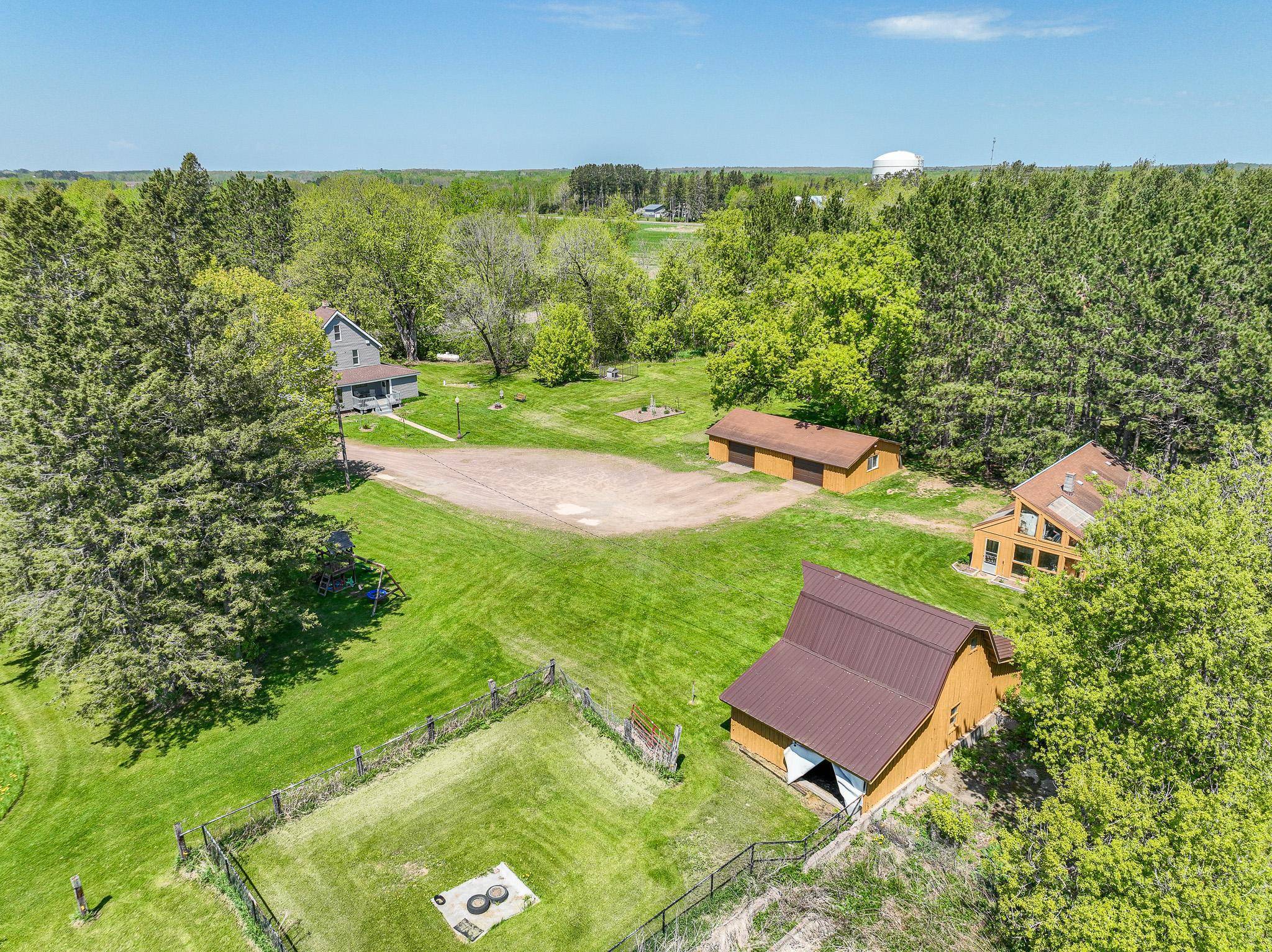 Wrenshall, MN 55797,2444 County Rd 1