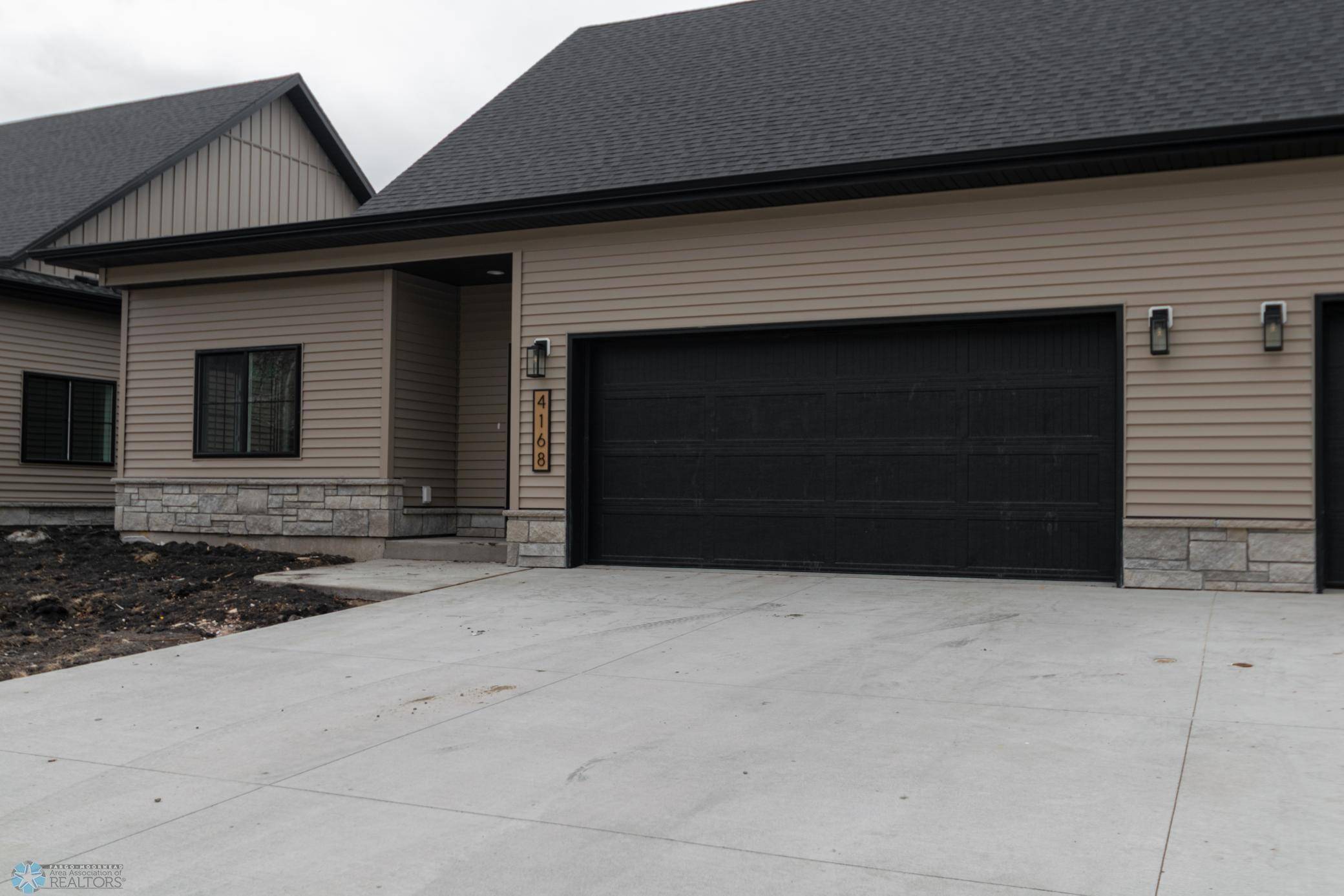 Fargo, ND 58104,4174 Arthur DR S