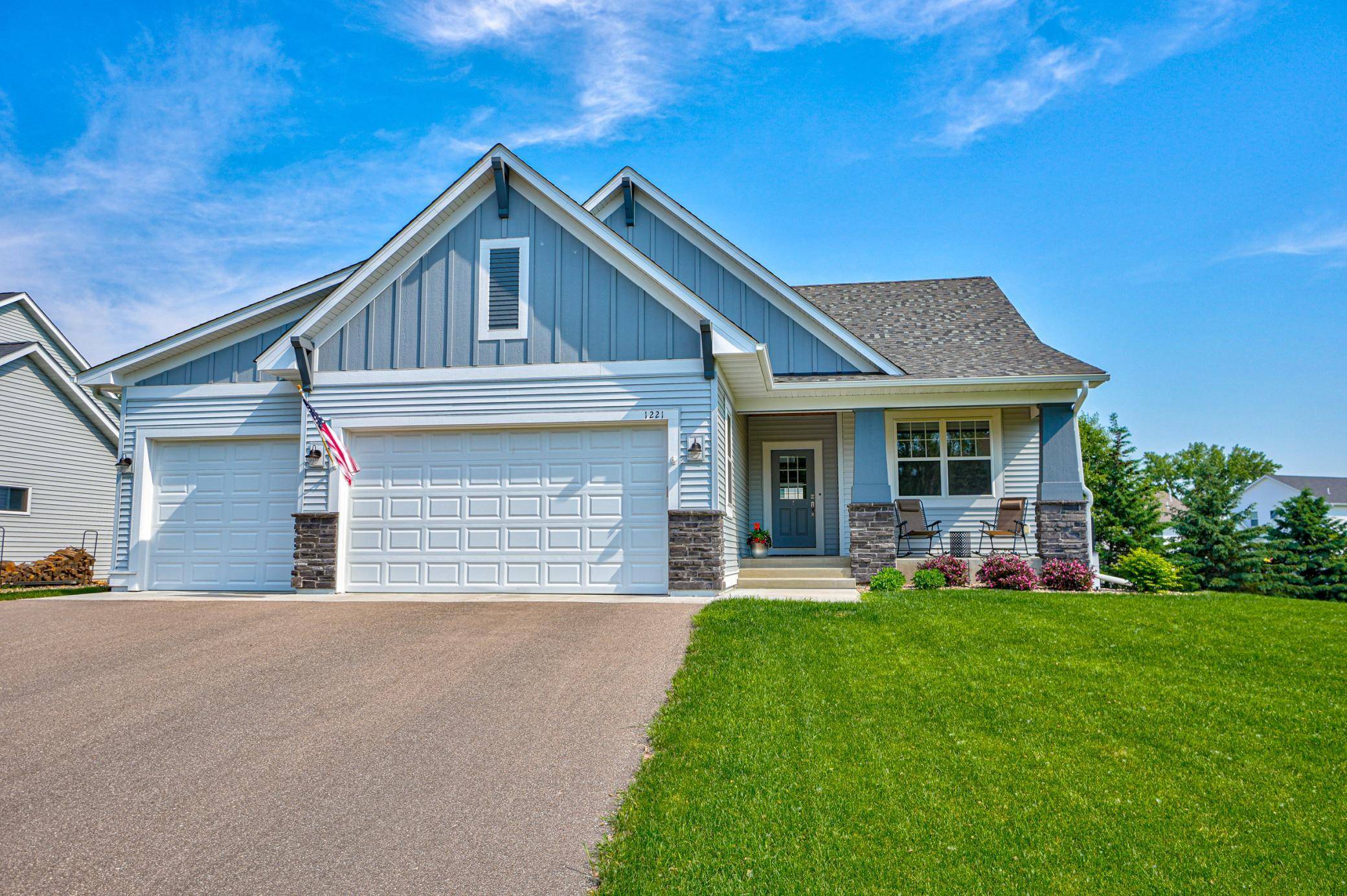Hudson, WI 54016,1221 10th ST N