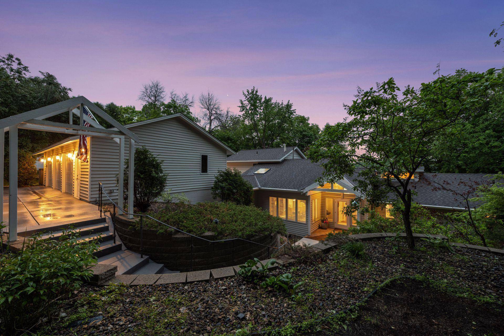 Mound, MN 55364,980 Arm DR