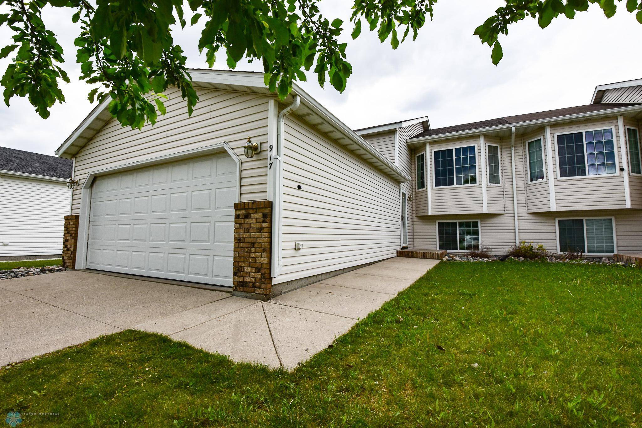 West Fargo, ND 58078,917 11 ST W