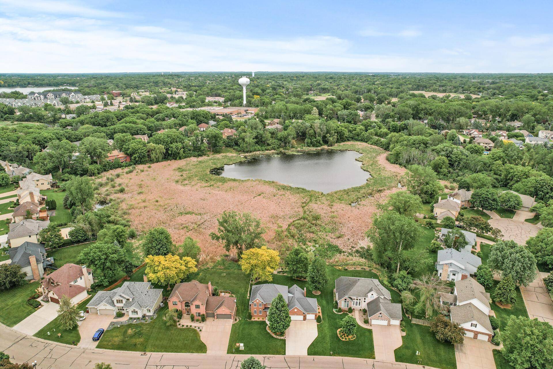 Saint Paul, MN 55127,244 Meadowood LN
