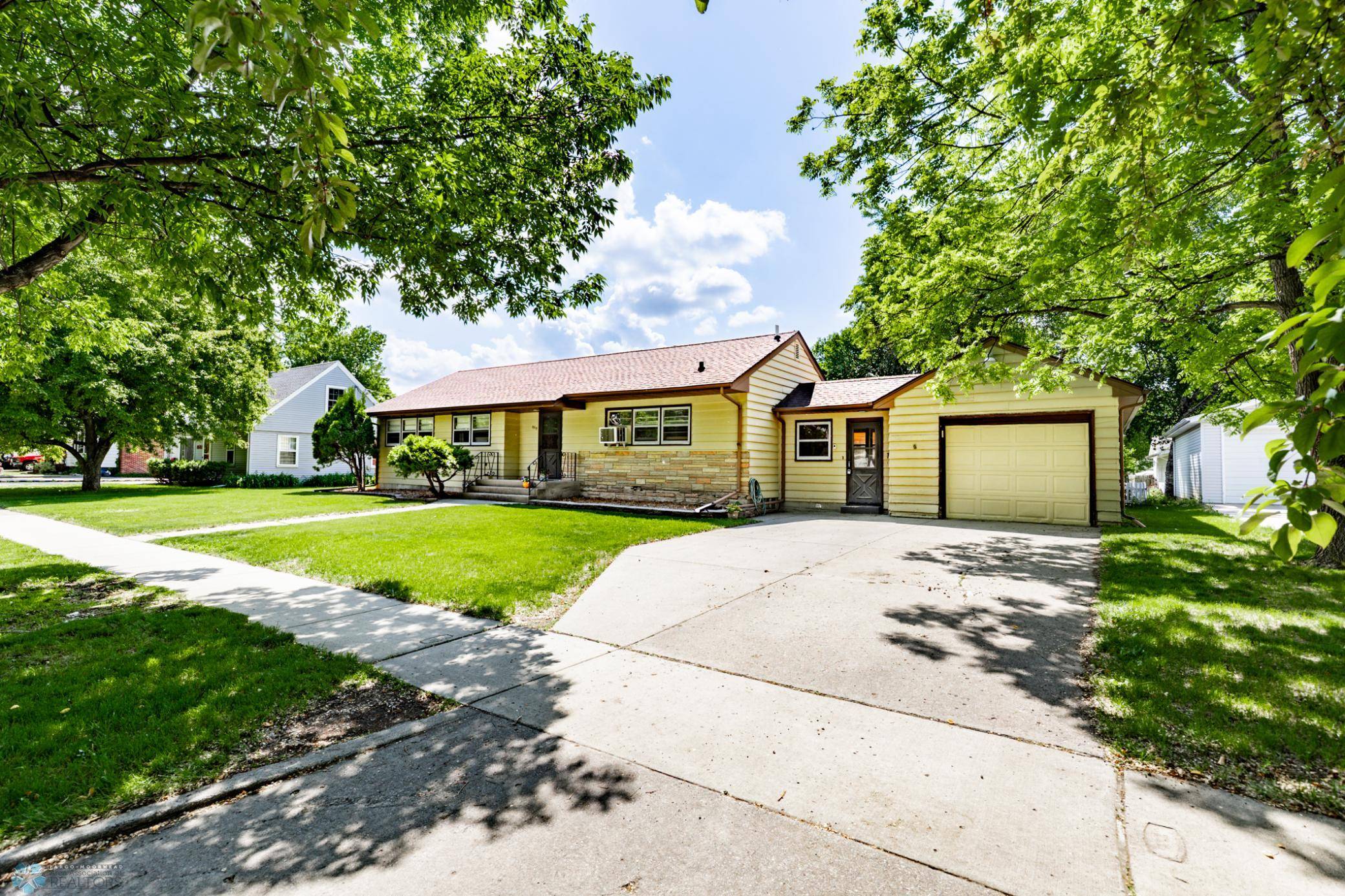 Fargo, ND 58103,1515 14th ST S