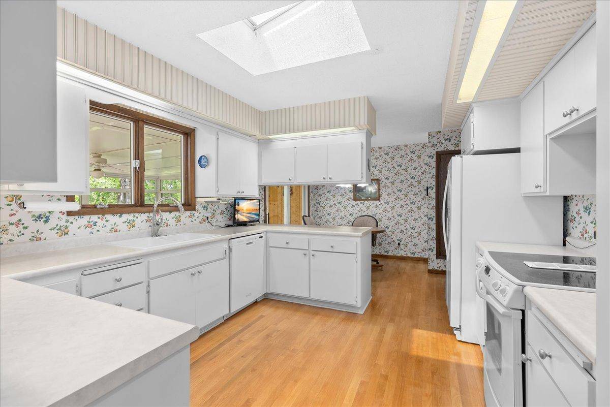 New Richmond, WI 54017,1792 95th ST