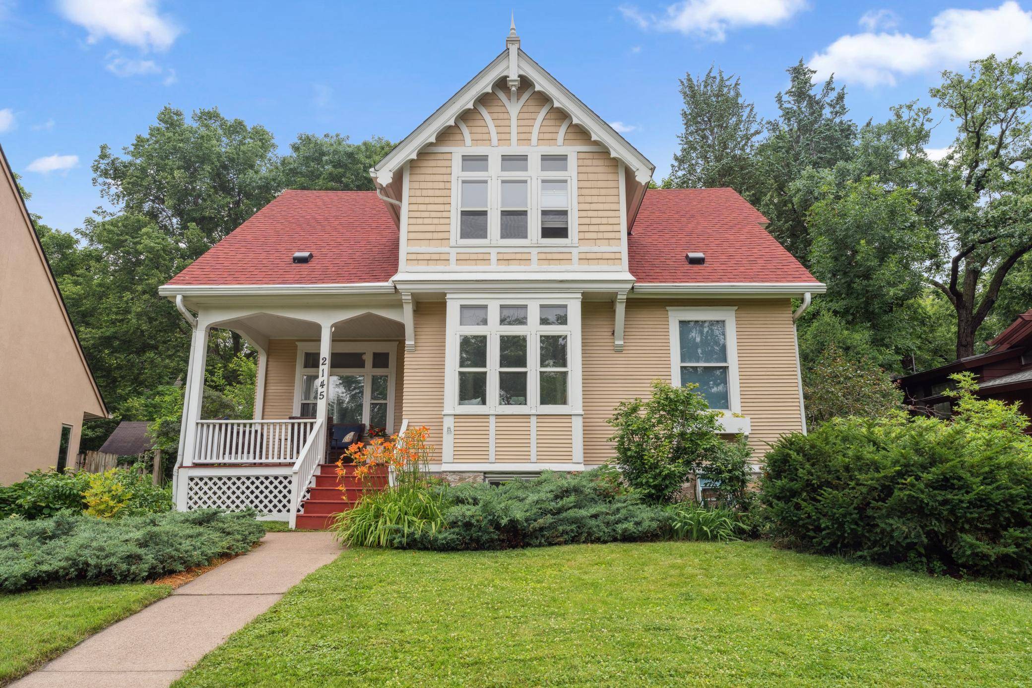 Saint Paul, MN 55108,2145 Knapp ST