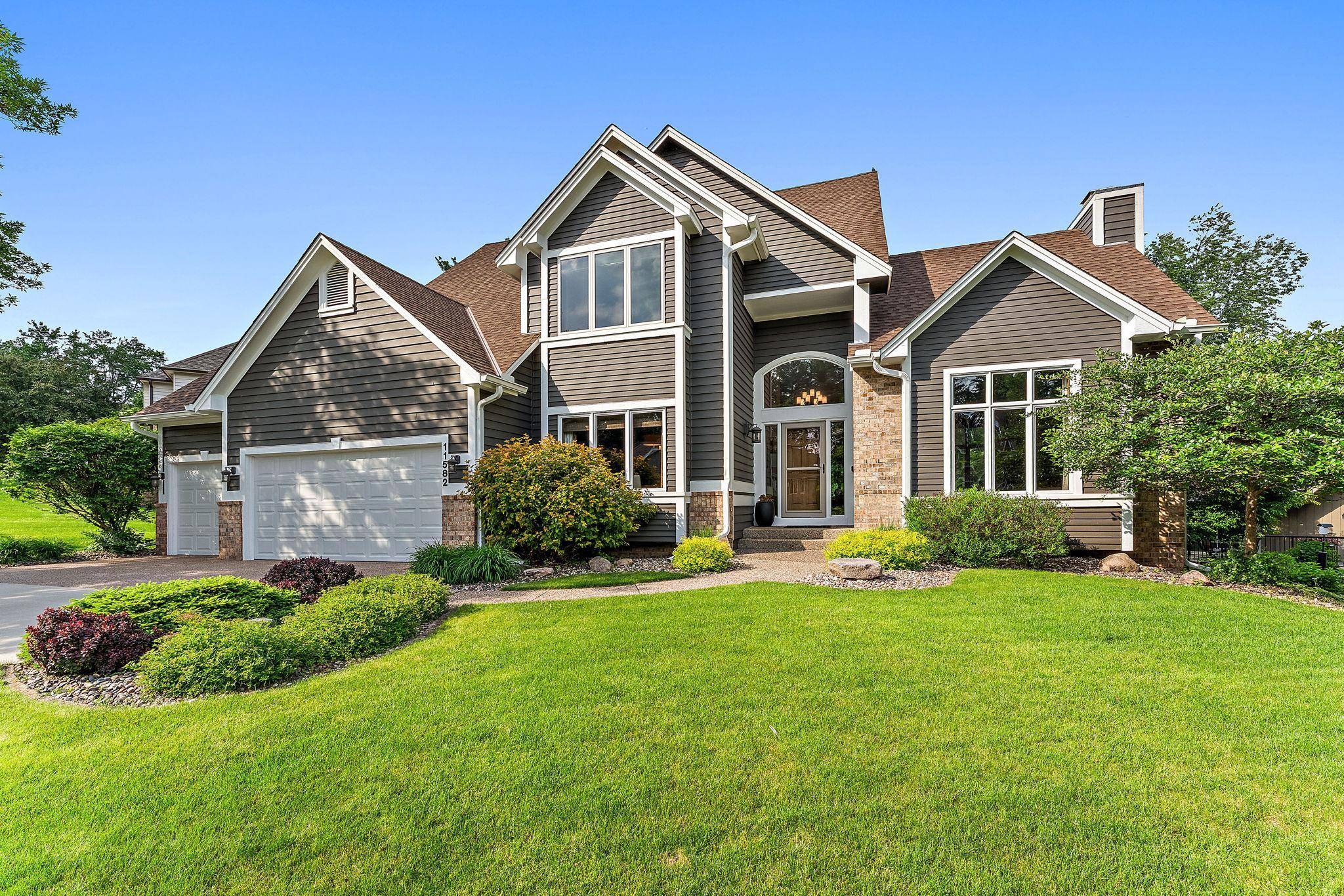 Eden Prairie, MN 55344,11582 Raspberry Hill RD